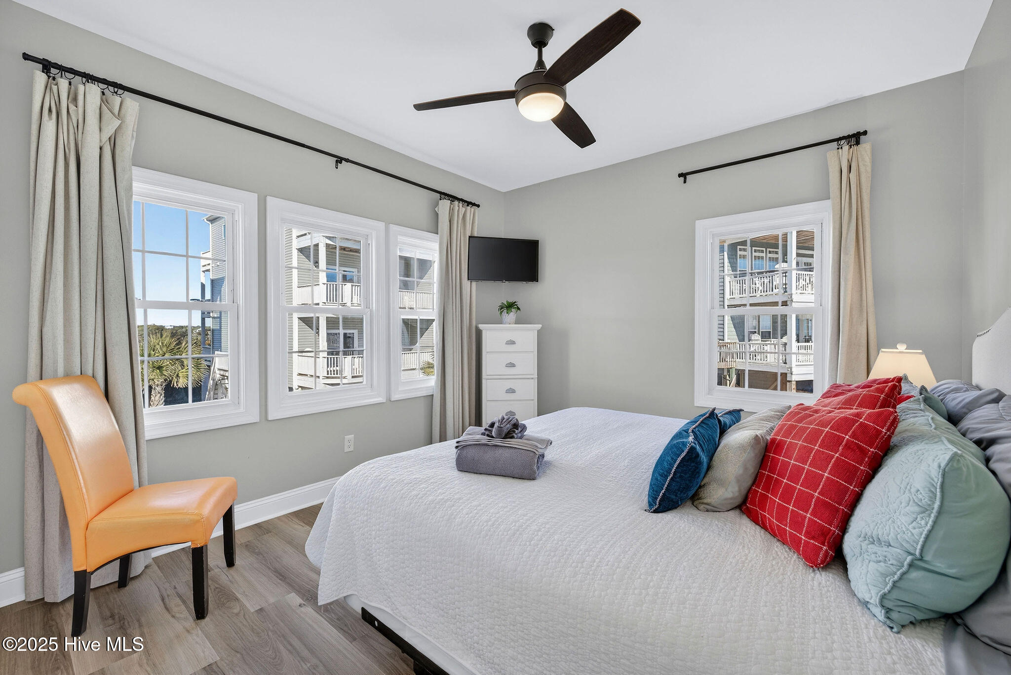 100544779 | Photo 29