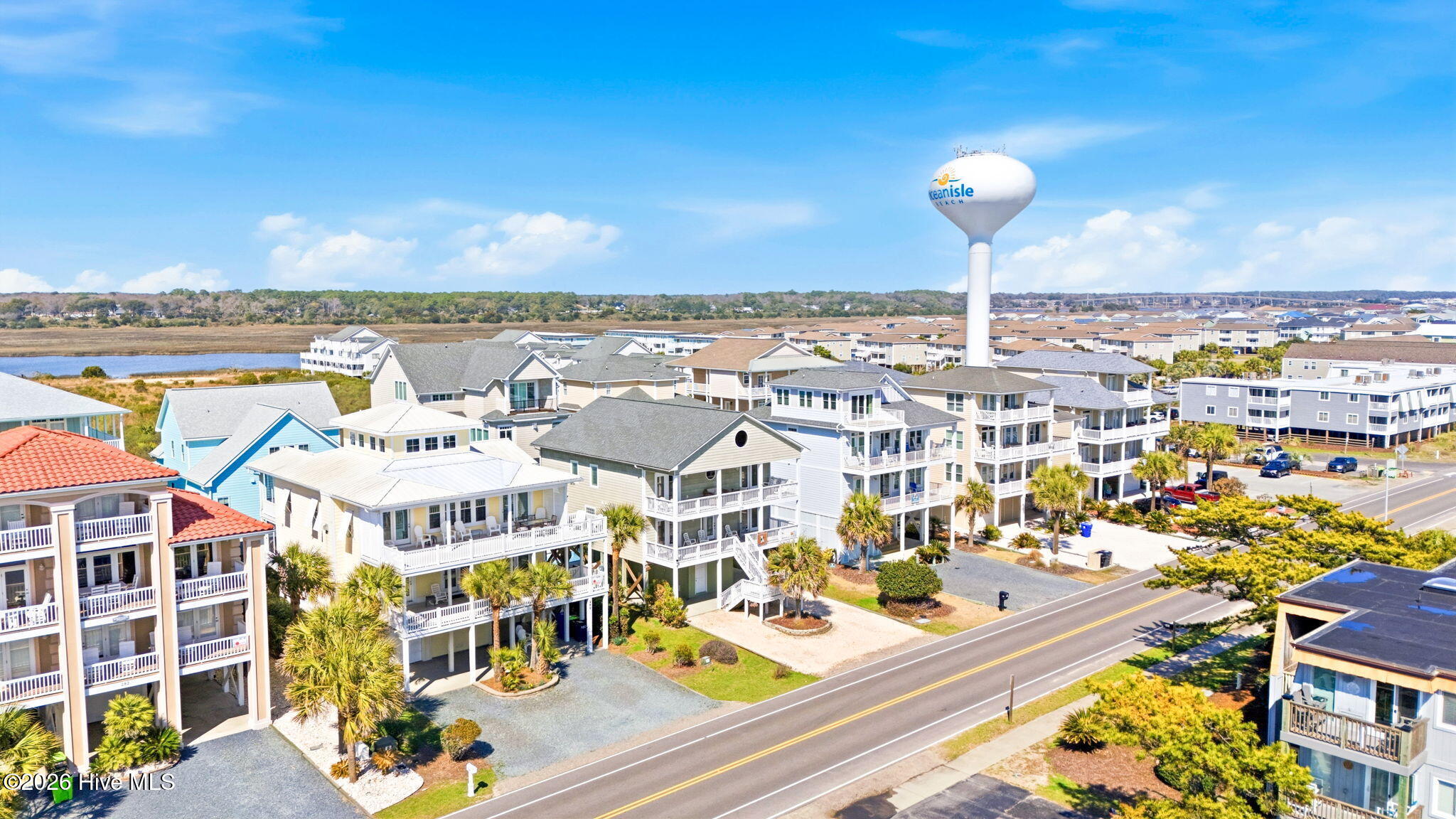 100559880 | Photo 48