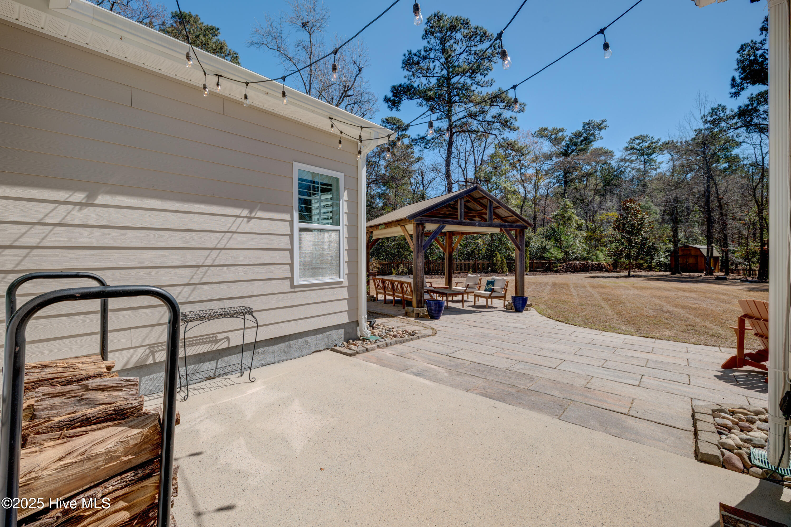 100496540 | Photo 63