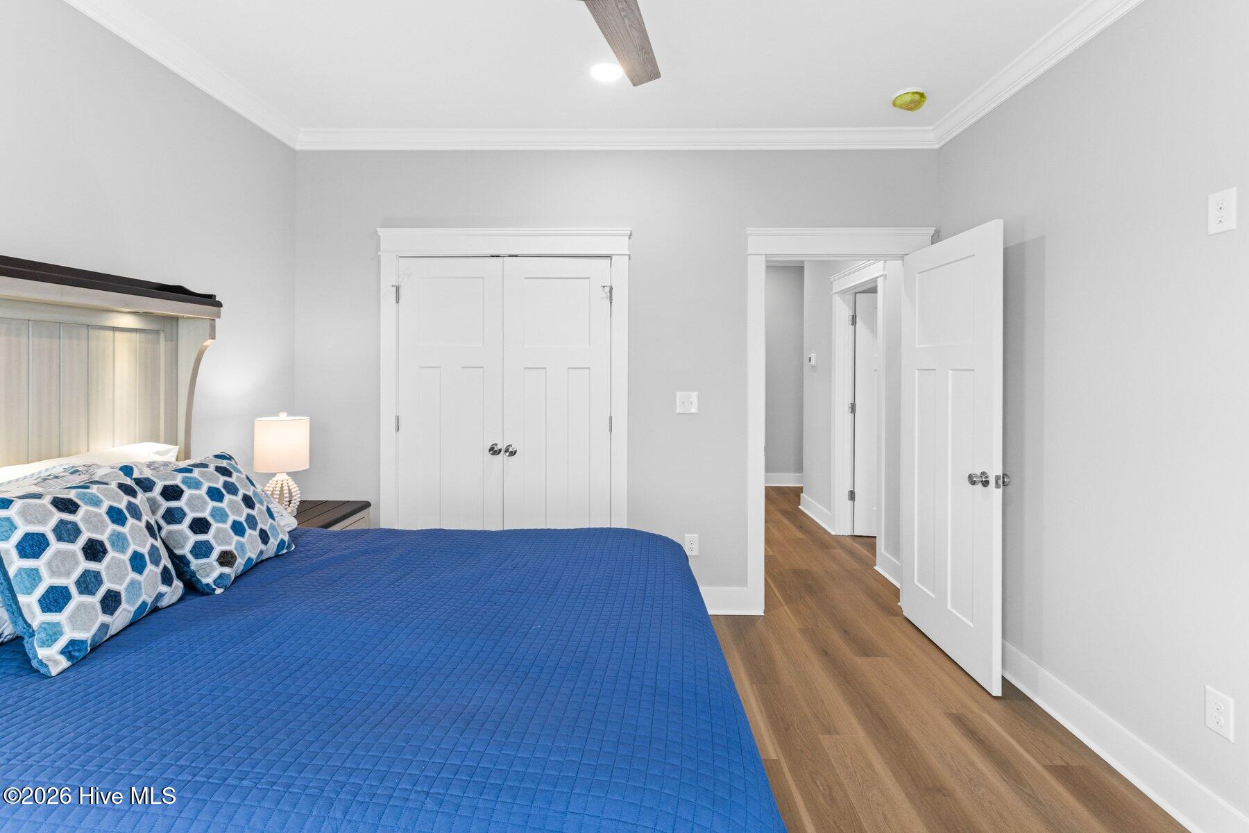 100558879 | Photo 37