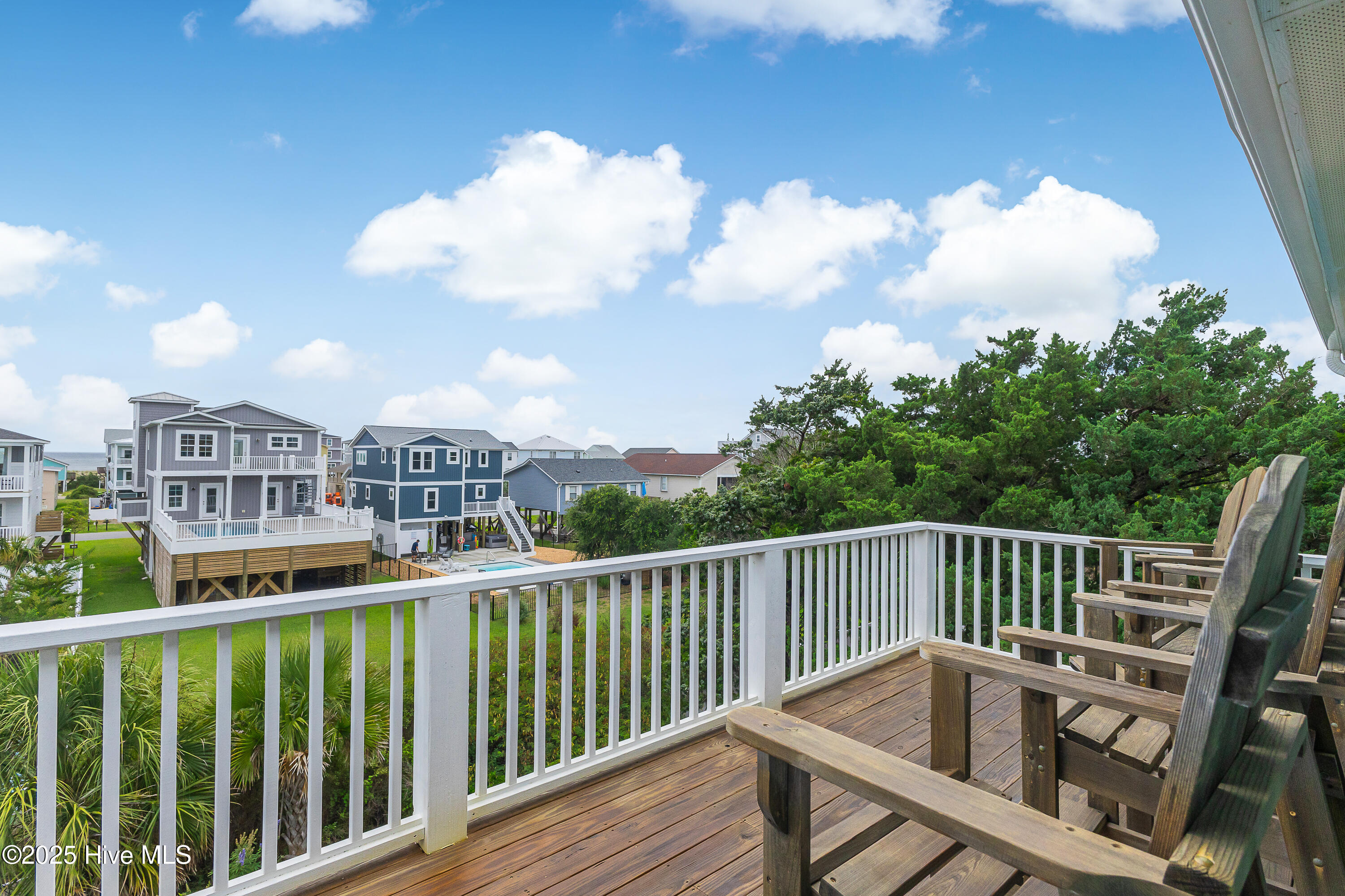 100514949 | Photo 31