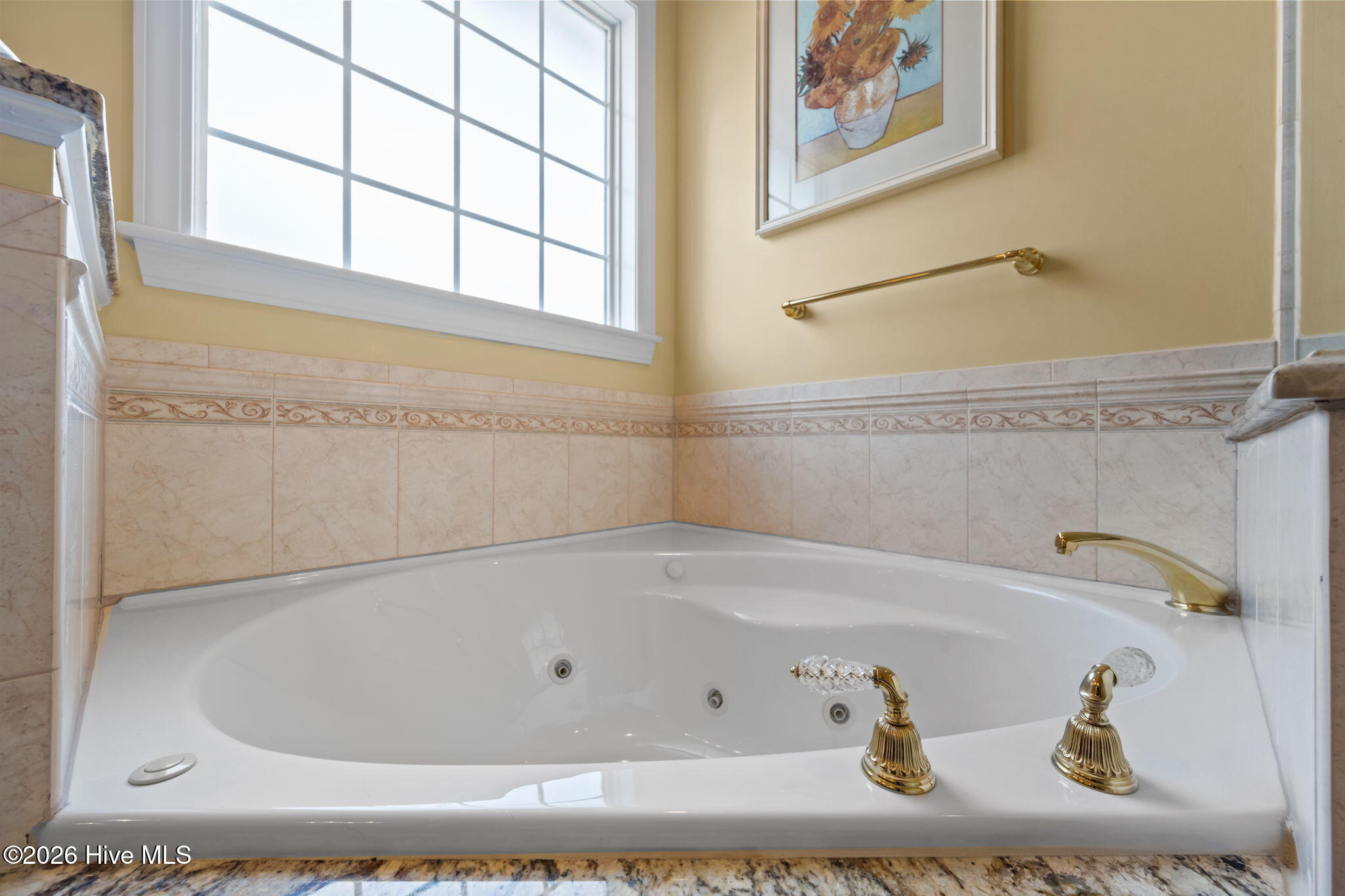 100552548 | Photo 30