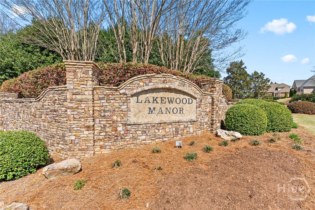 Homes for sale in Athens, GA | 2041 Lakewood Manor Dr, Athens, GA 30677 | MLS# CL350055