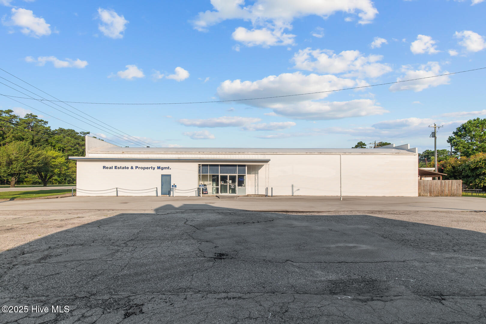 1923 Lejeune Boulevard, Jacksonville, NC, 28546