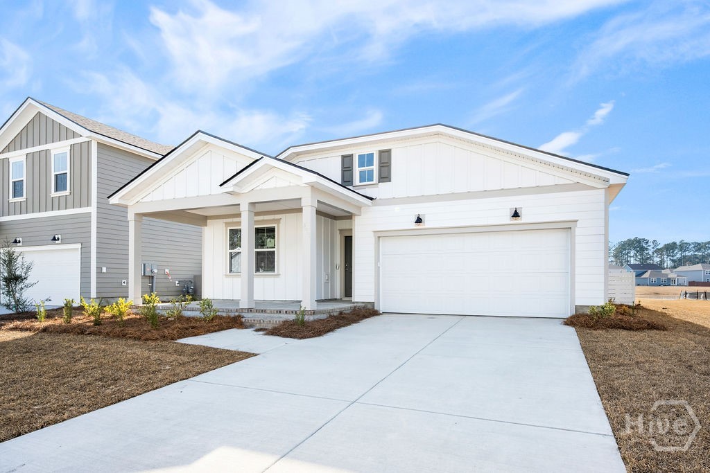 Homes for sale in Richmond Hill, GA | 324 Crosstown Ave, Richmond Hill, GA 31324 | MLS# SA347831