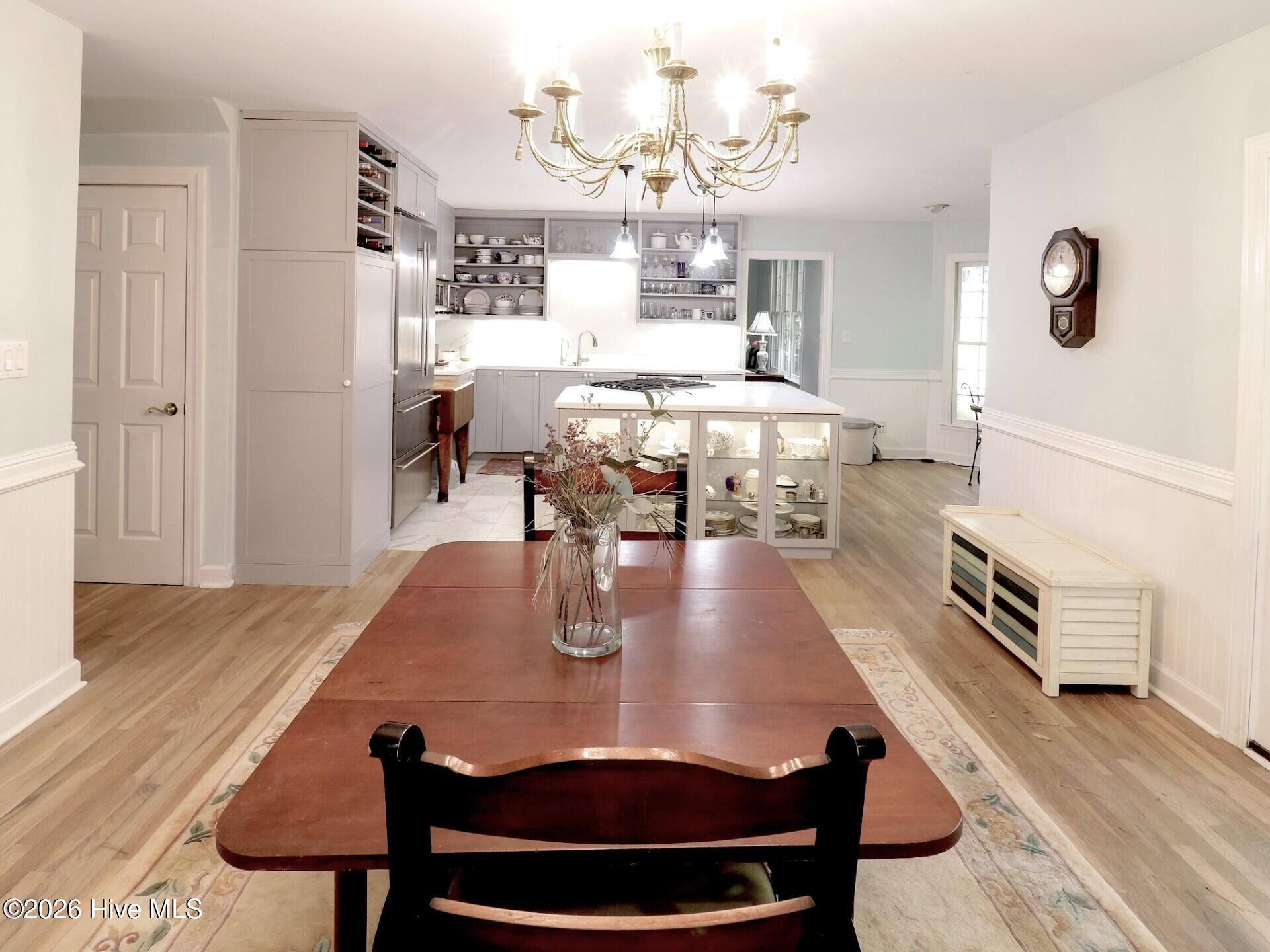 100504796 | Photo 27