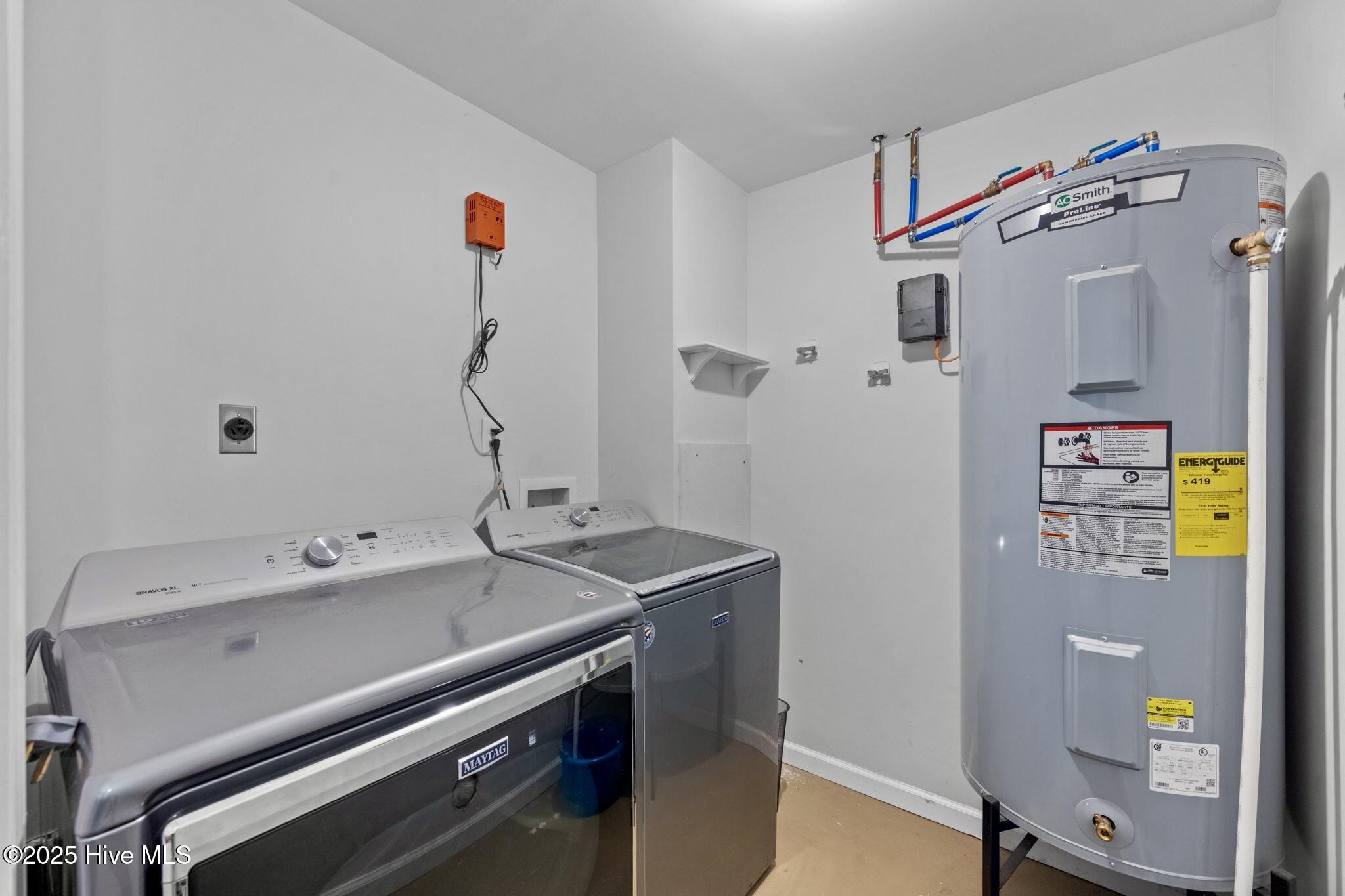 100532839 | Photo 54