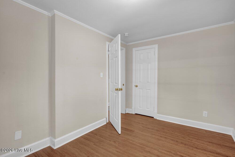 100562072 | Photo 28