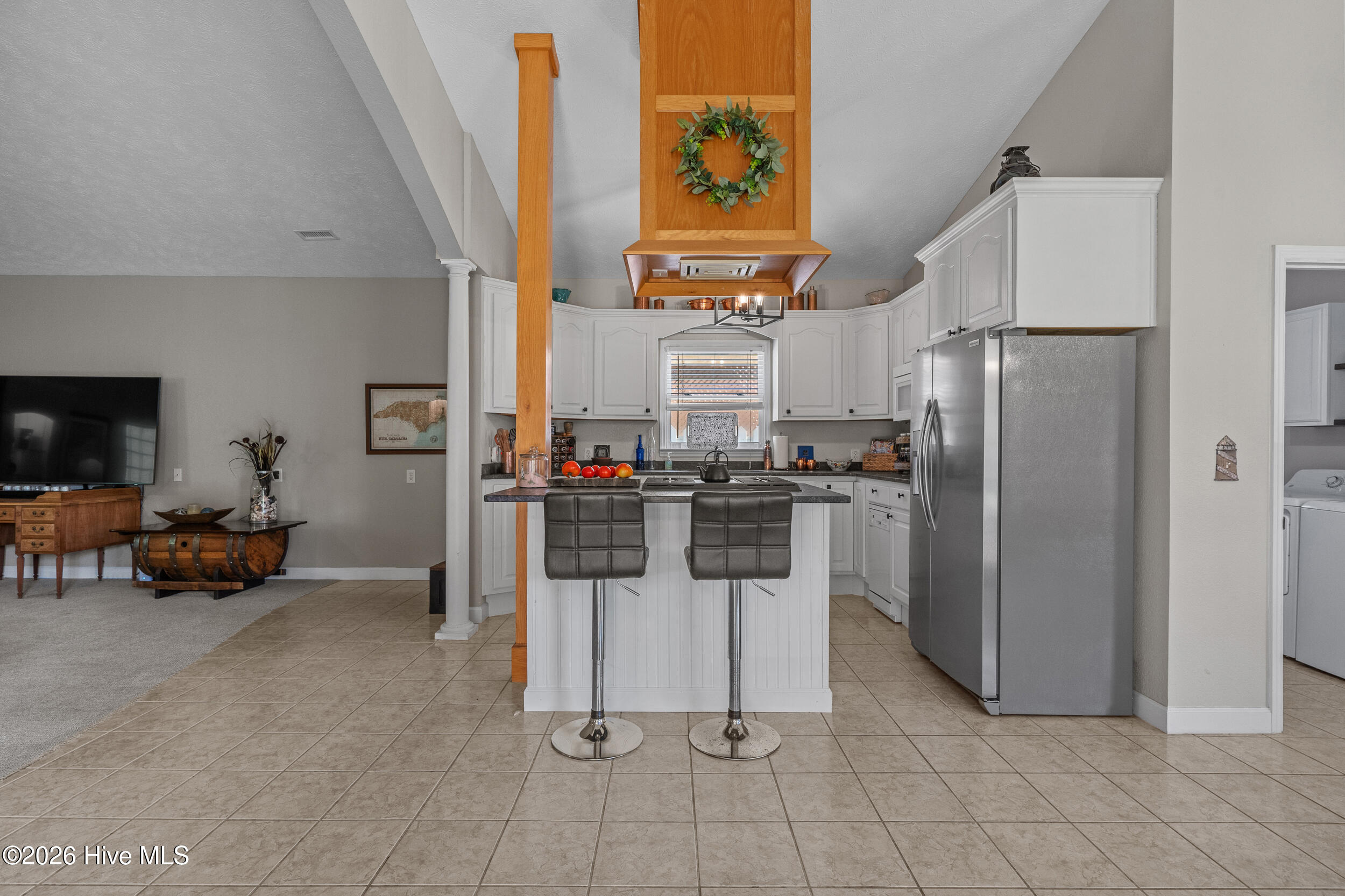 100548426 | Photo 13