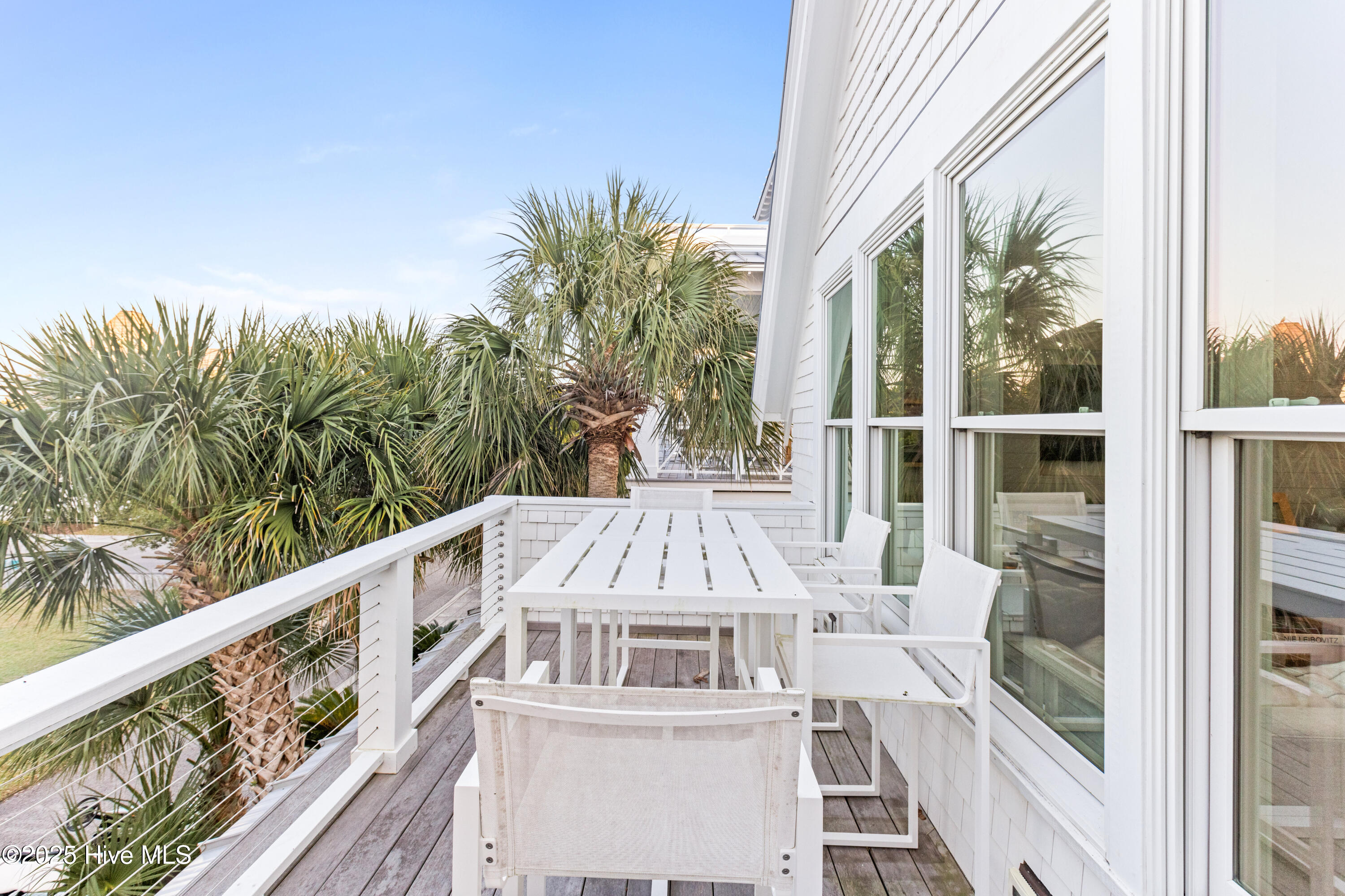 100521321 | Photo 53