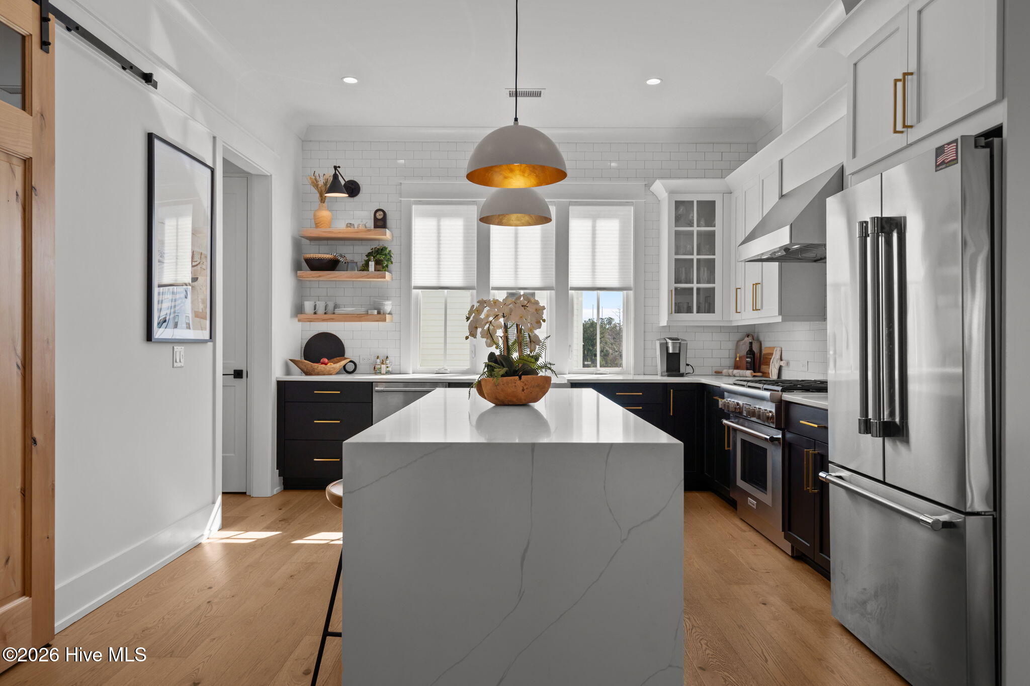 100552762 | Photo 18