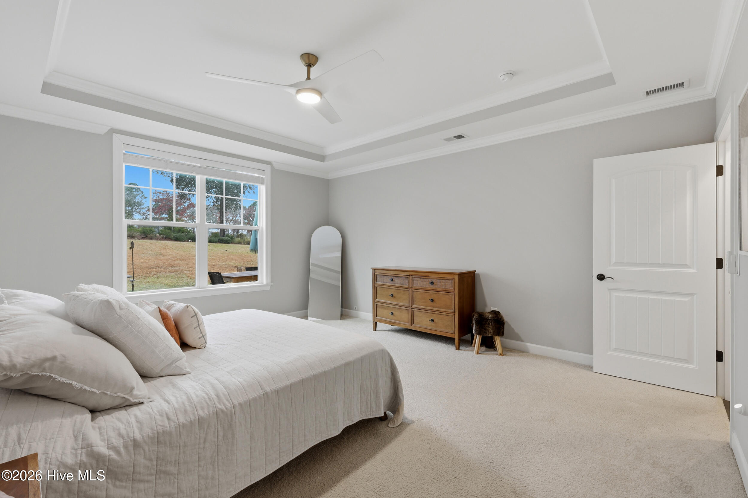 100553163 | Photo 25