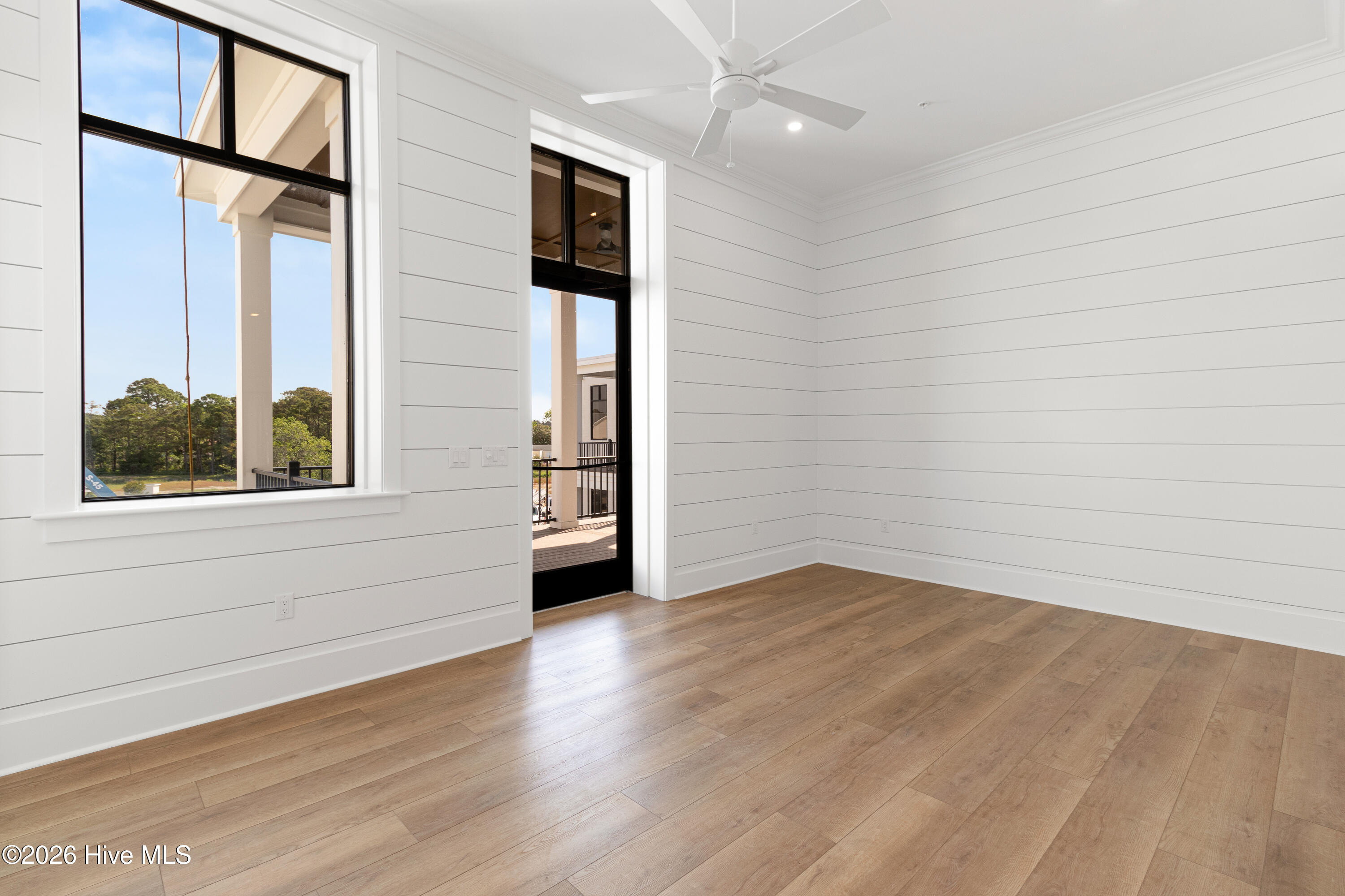 805 Mulberry 