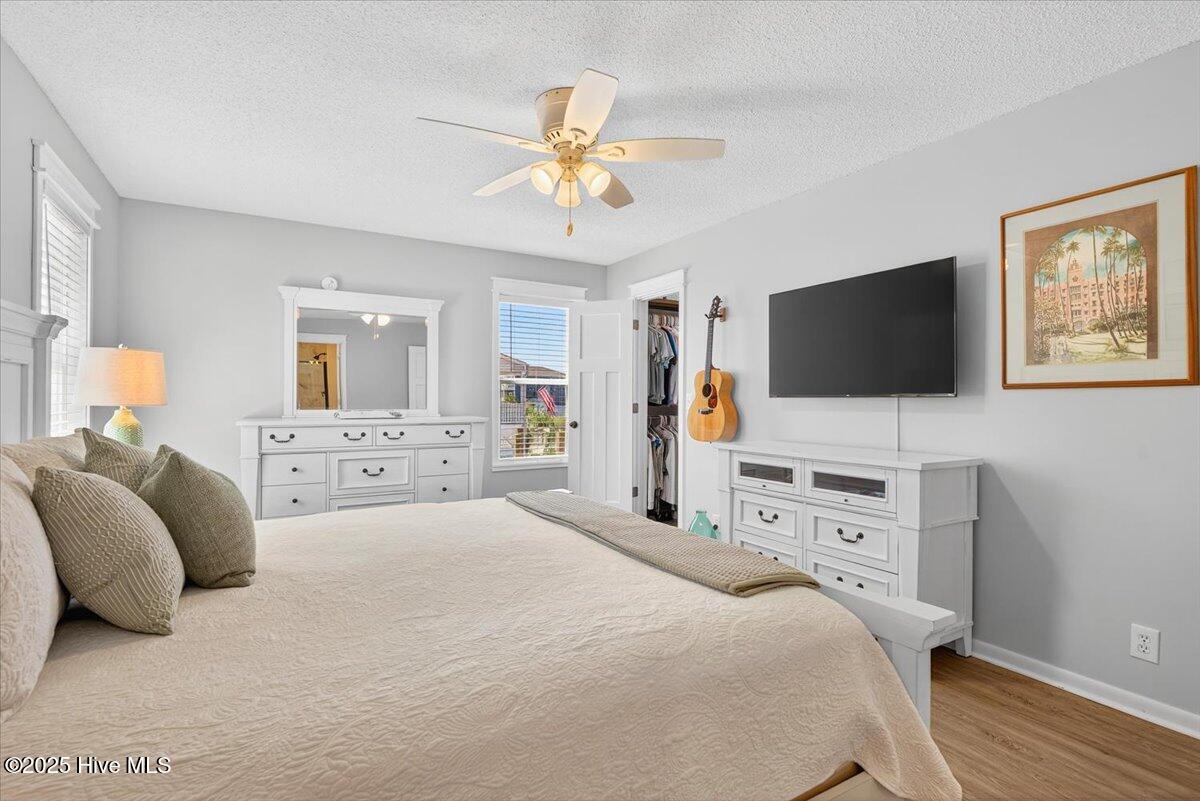 100529253 | Photo 25