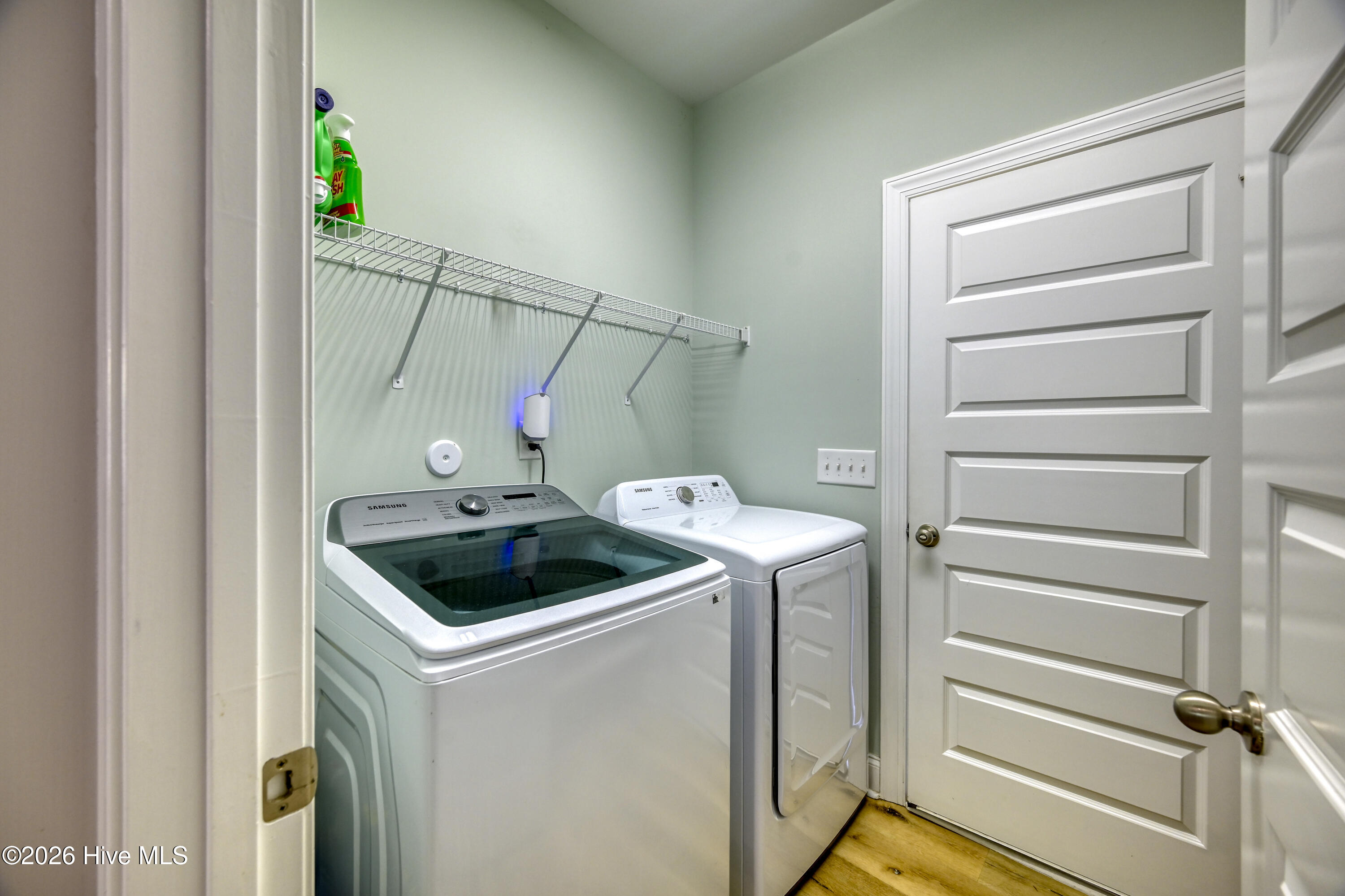 100569284 | Photo 30