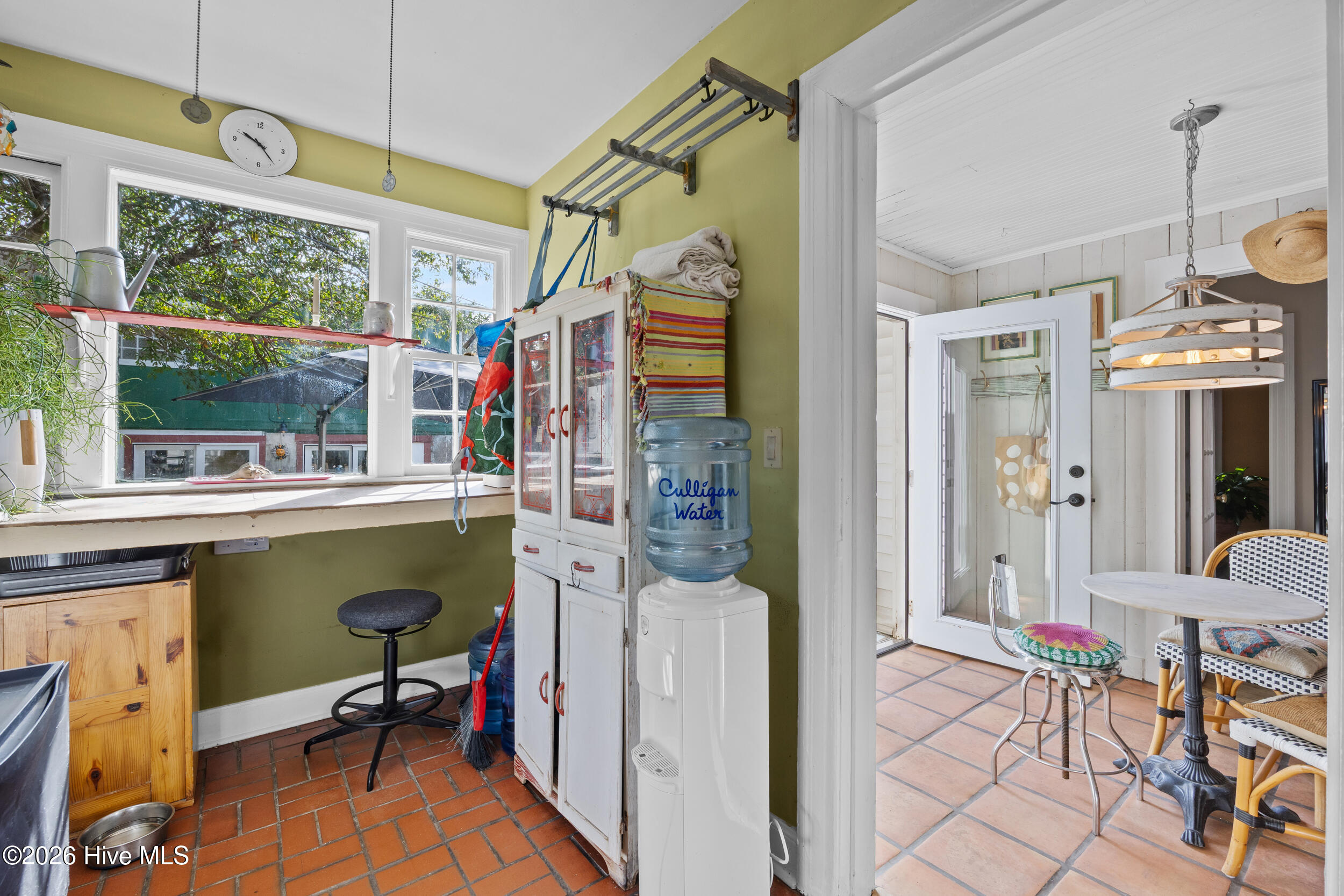 100559586 | Photo 17