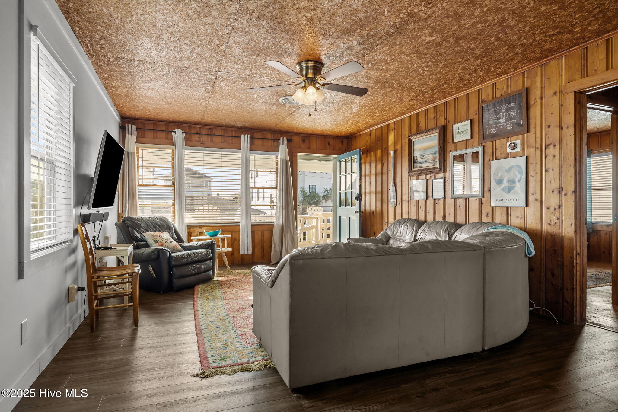 303 E Atlantic Boulevard, Atlantic Beach, NC, 28512