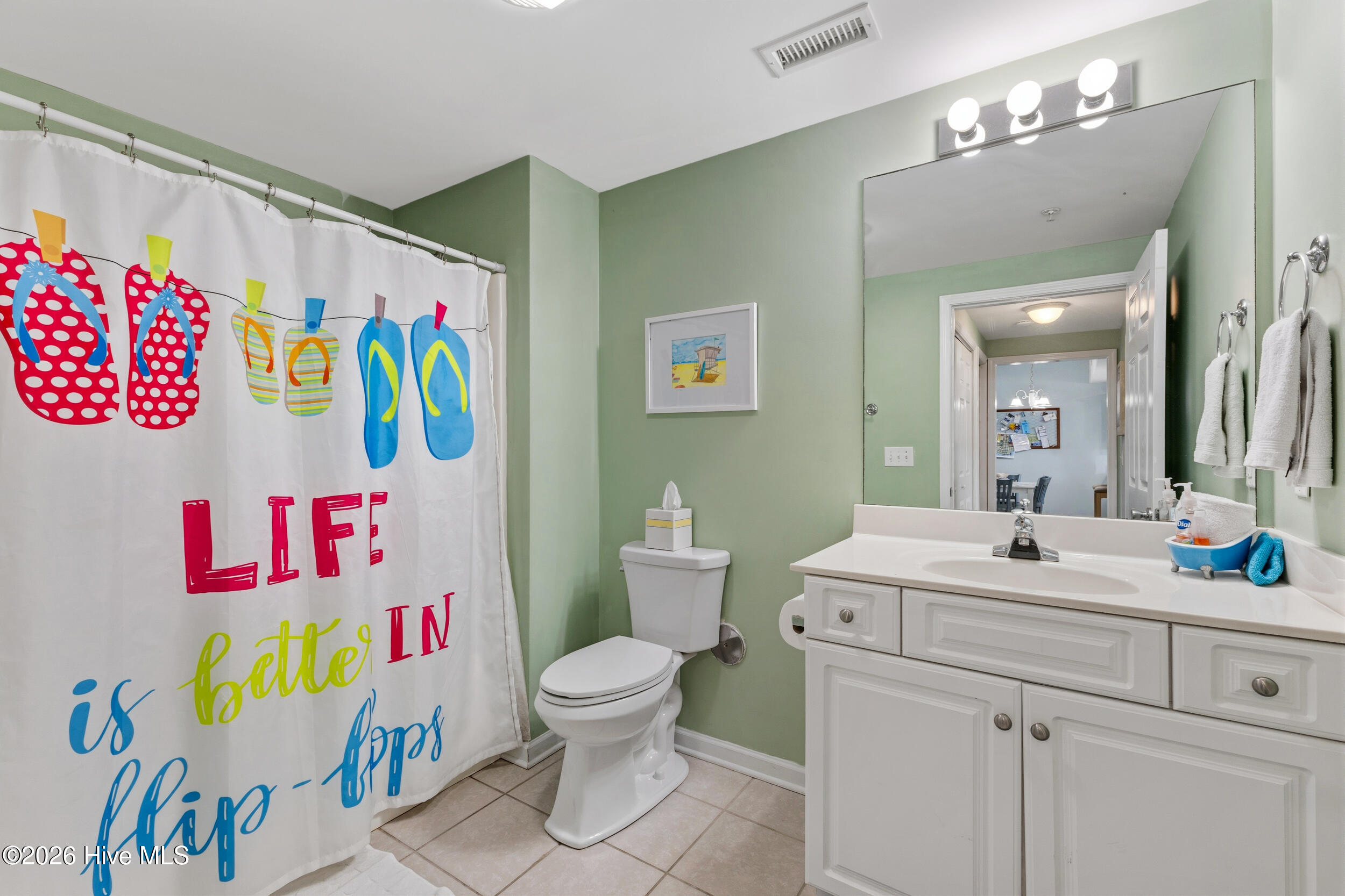 100567739 | Photo 13