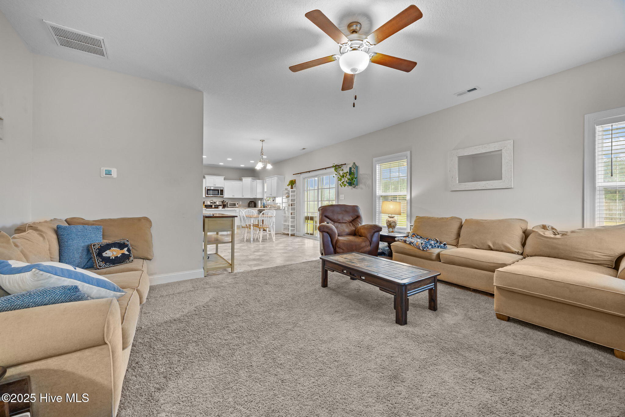 123 Village Creek Drive,Maysville