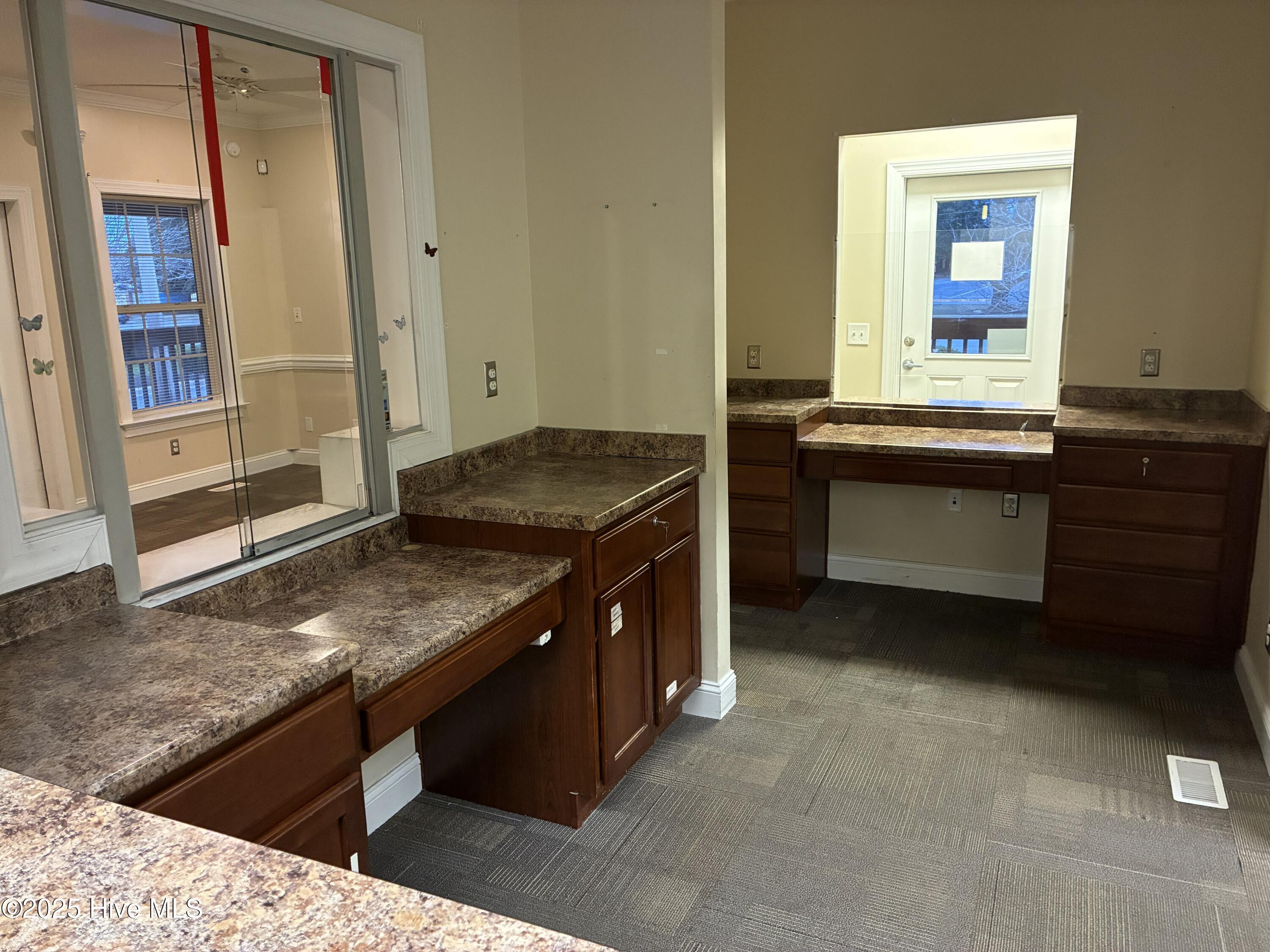 1177 N Road Street, Elizabeth City, NC, 27909