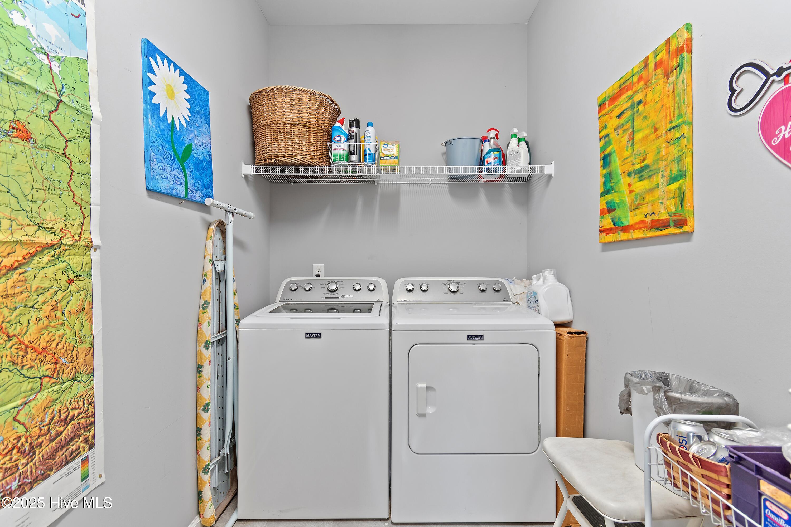 100527886 | Photo 23