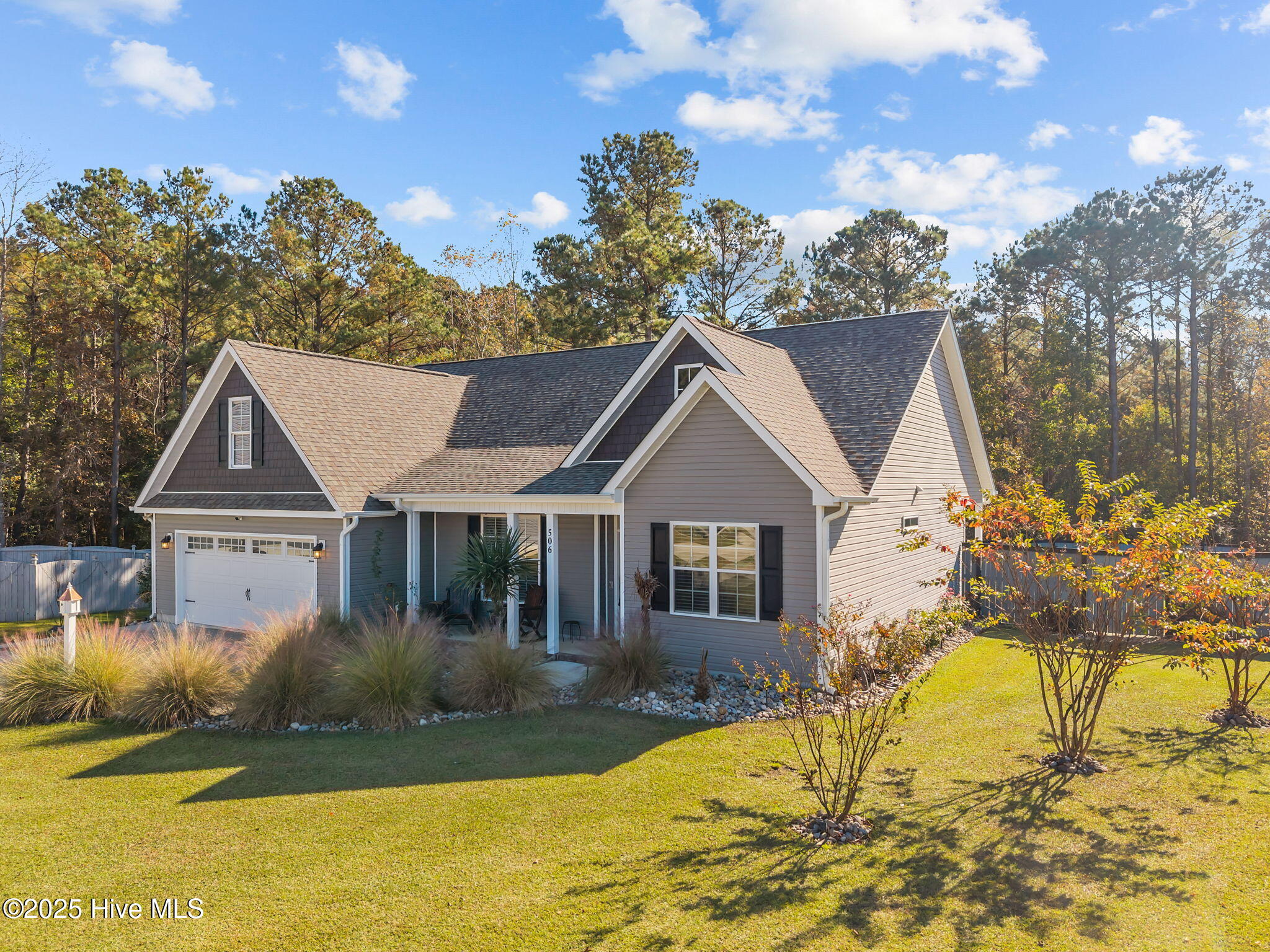 100541215 | Photo 30