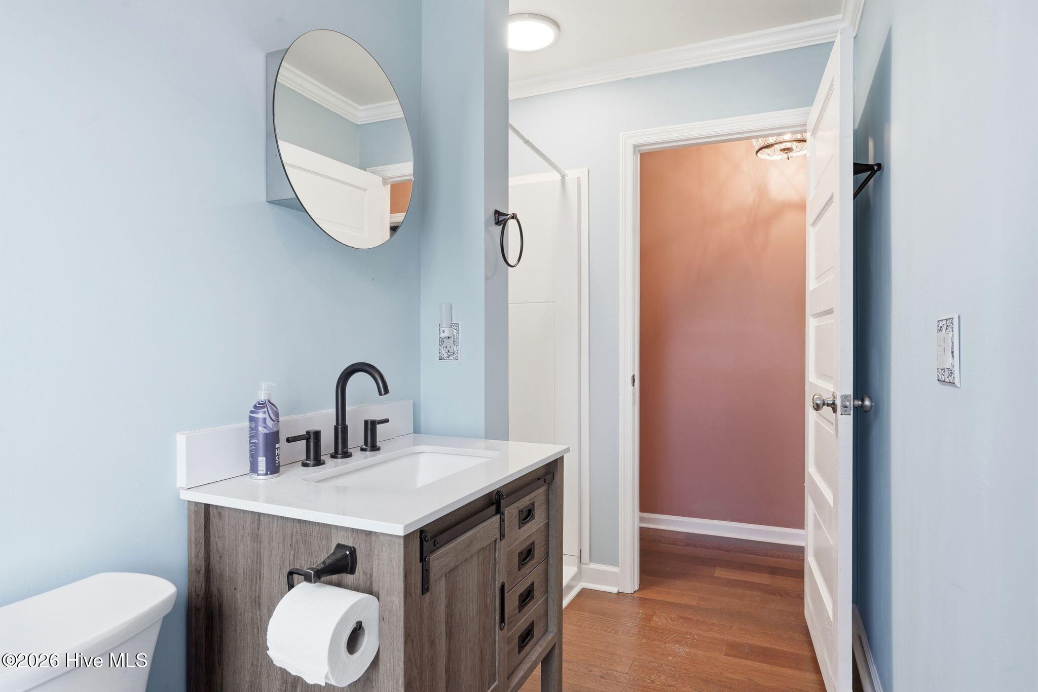 100559887 | Photo 26