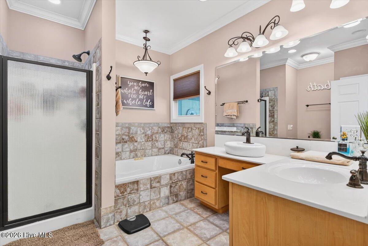 100551977 | Photo 17