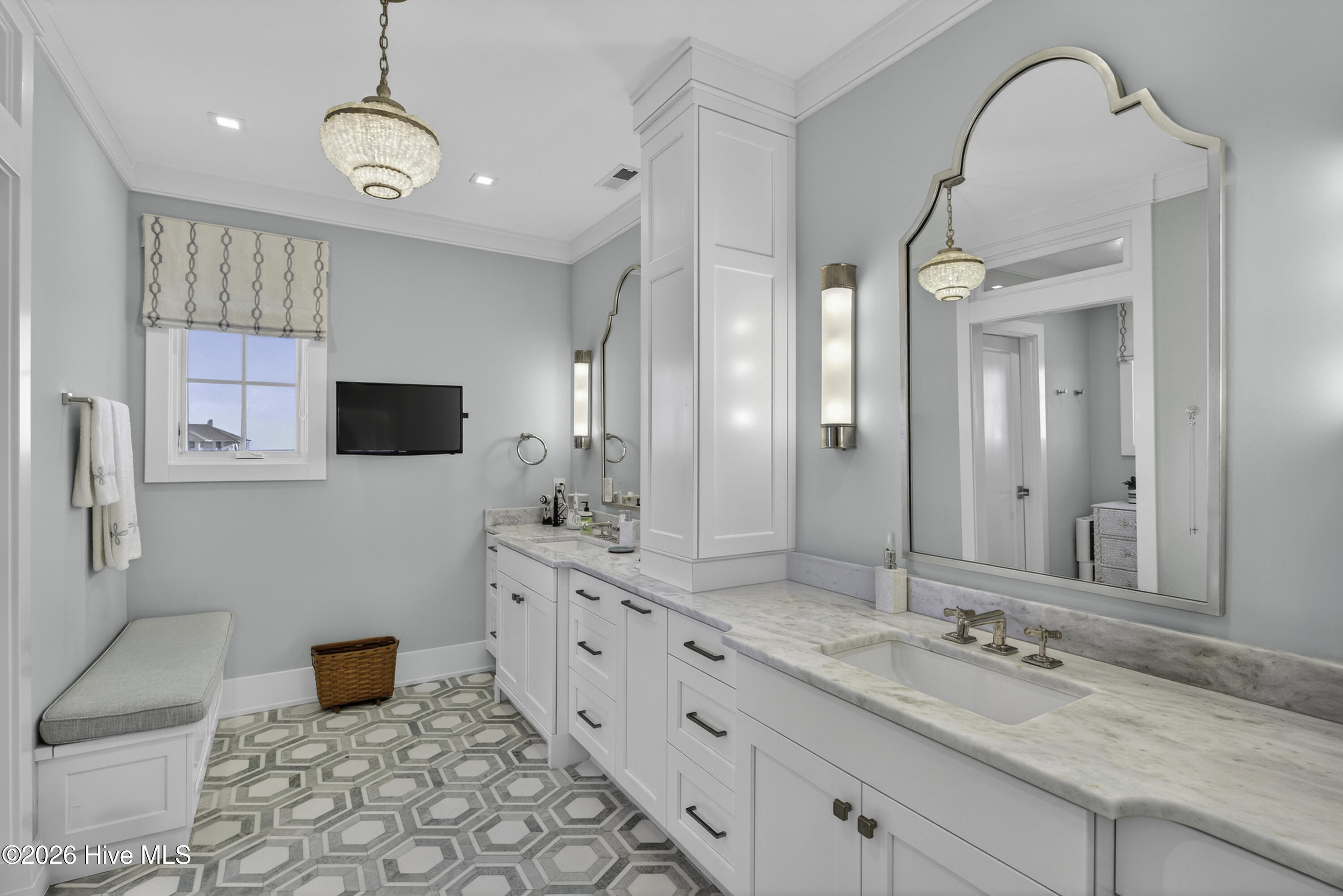 100557560 | Photo 29