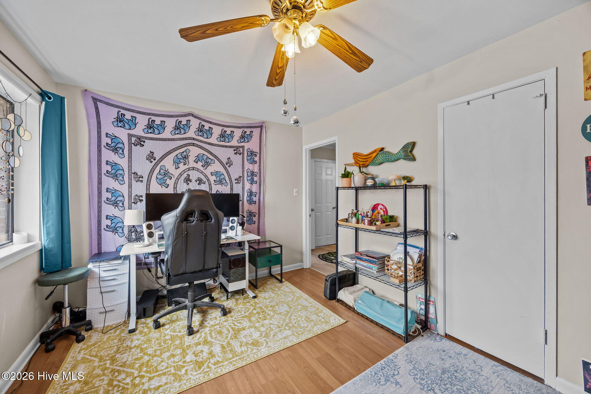 100555737 | Photo 36