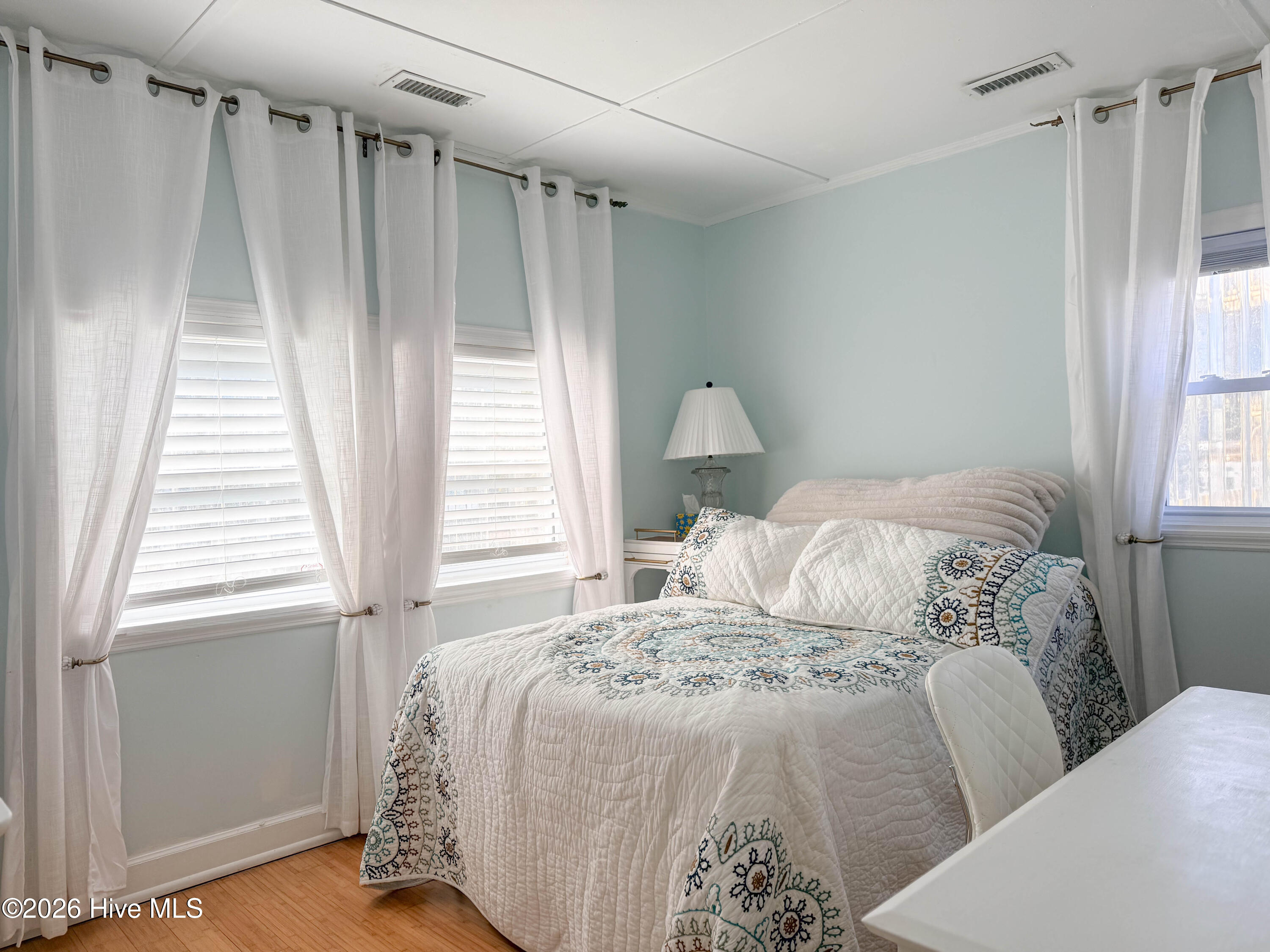 100556451 | Photo 22