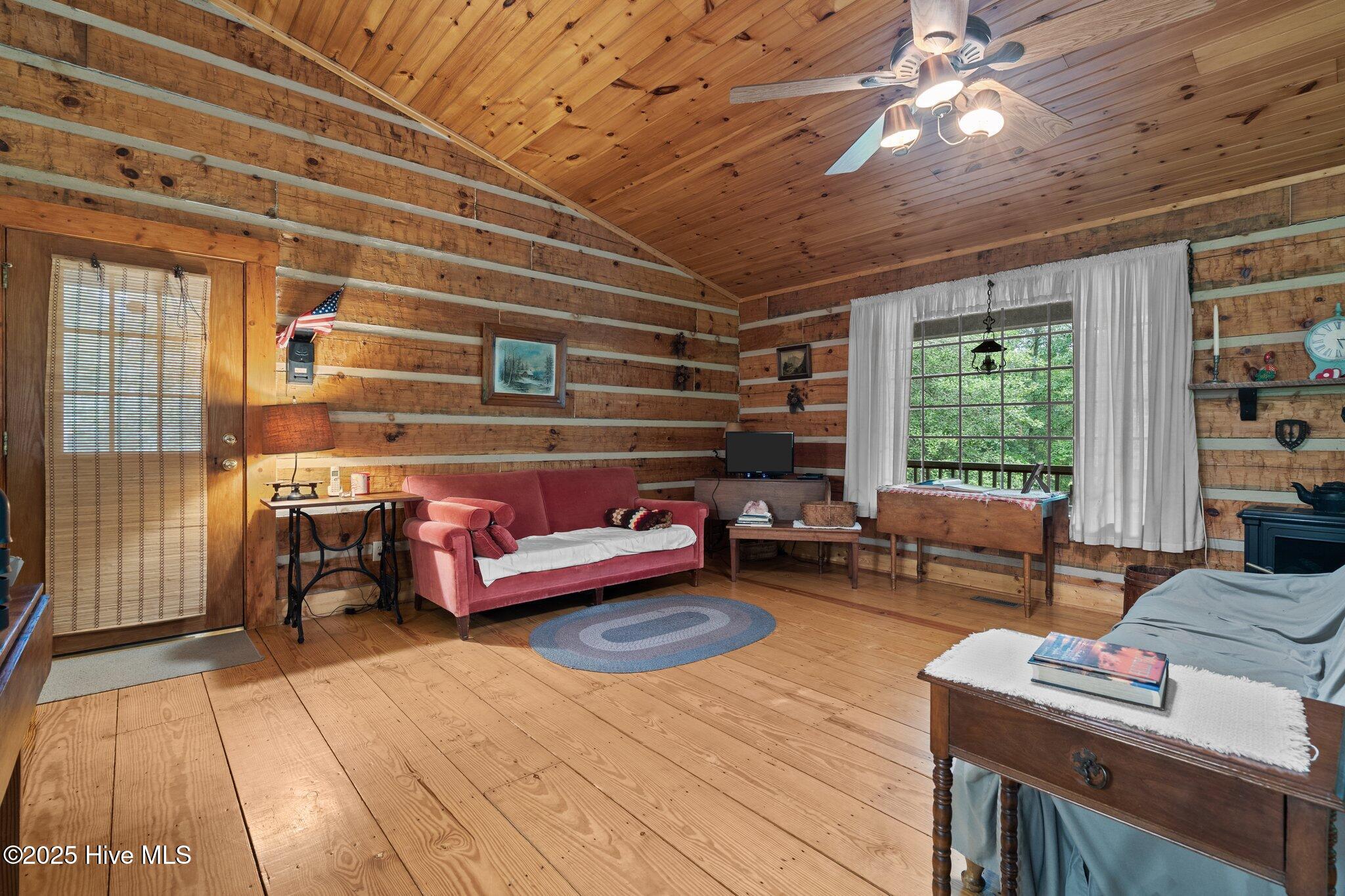 2726 Niagara Carthage Road