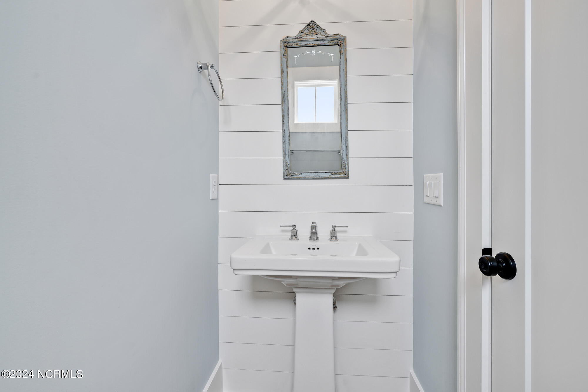 100543550 | Photo 17