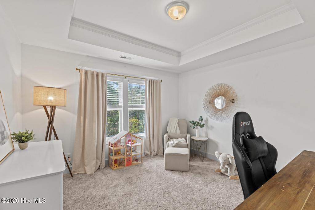 100560208 | Photo 31