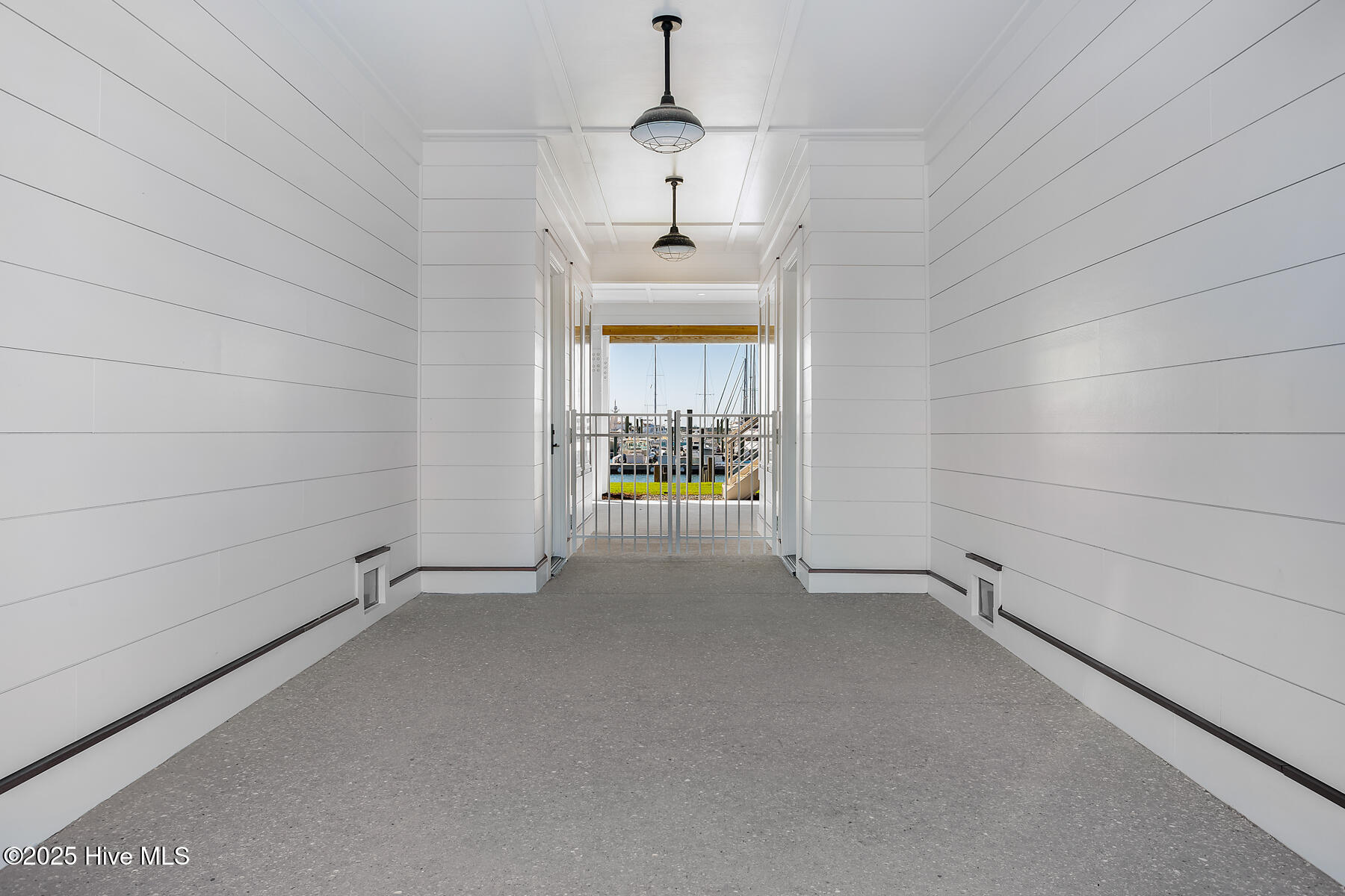 200 Bethea Street, Holly Ridge, NC, 28445