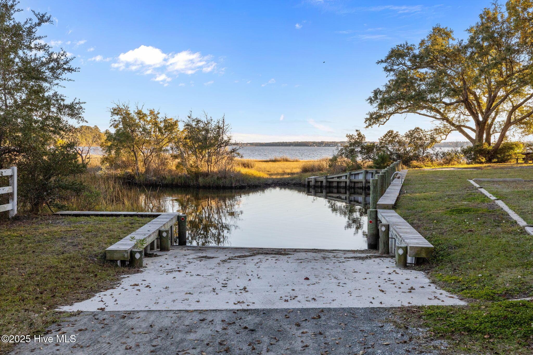 100540758 | Photo 45