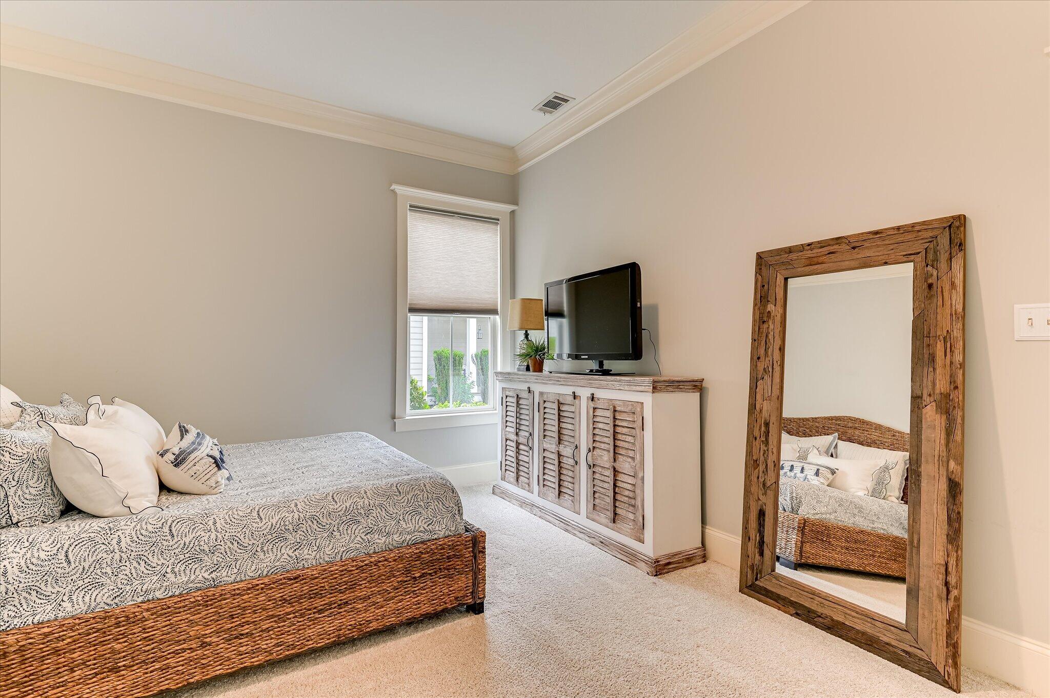 43-evans-ga-1006-mitchell-lane-bedroom