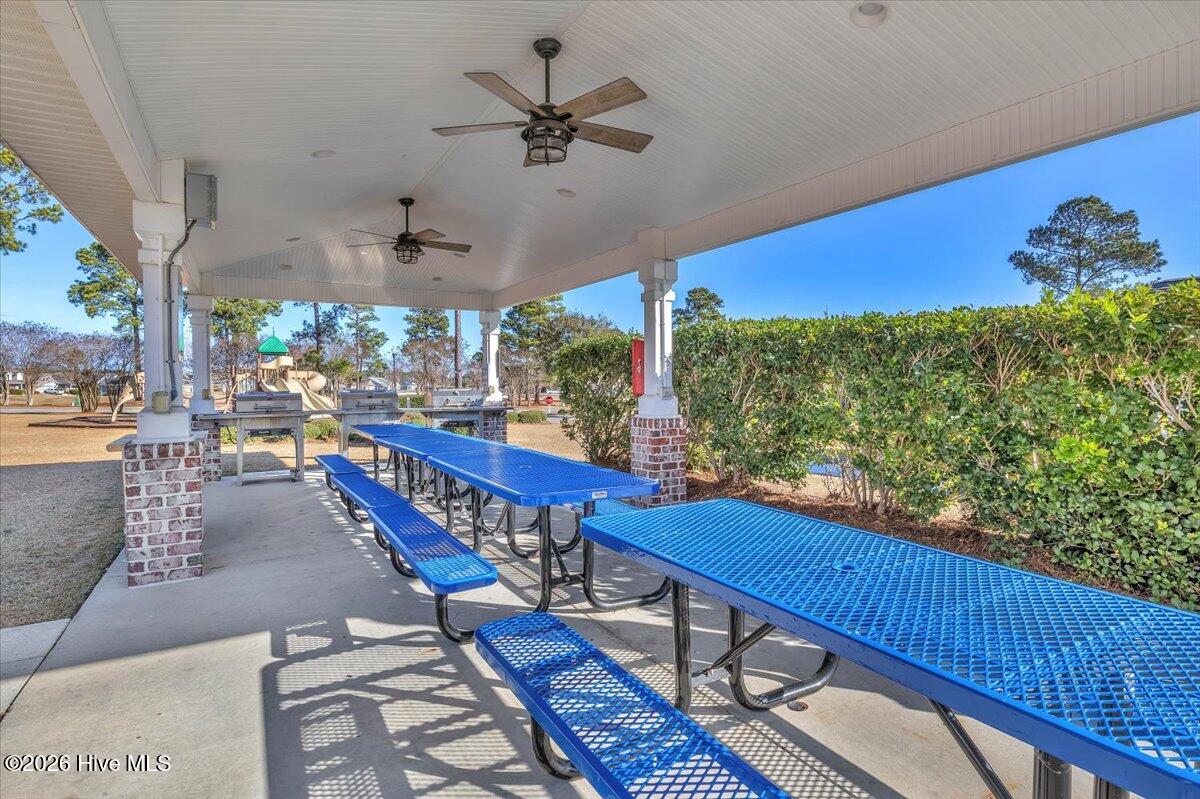 100551276 | Photo 40