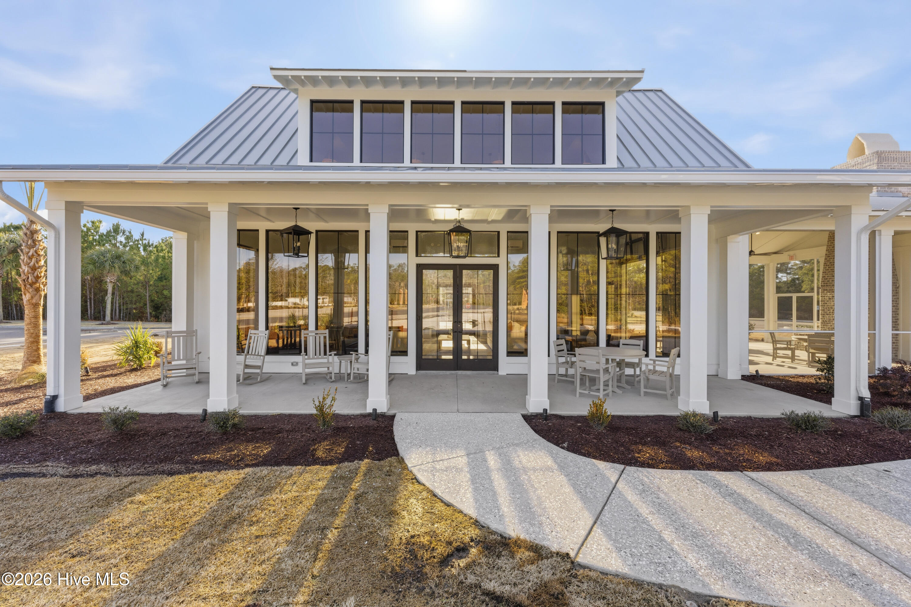 100555741 | Photo 25