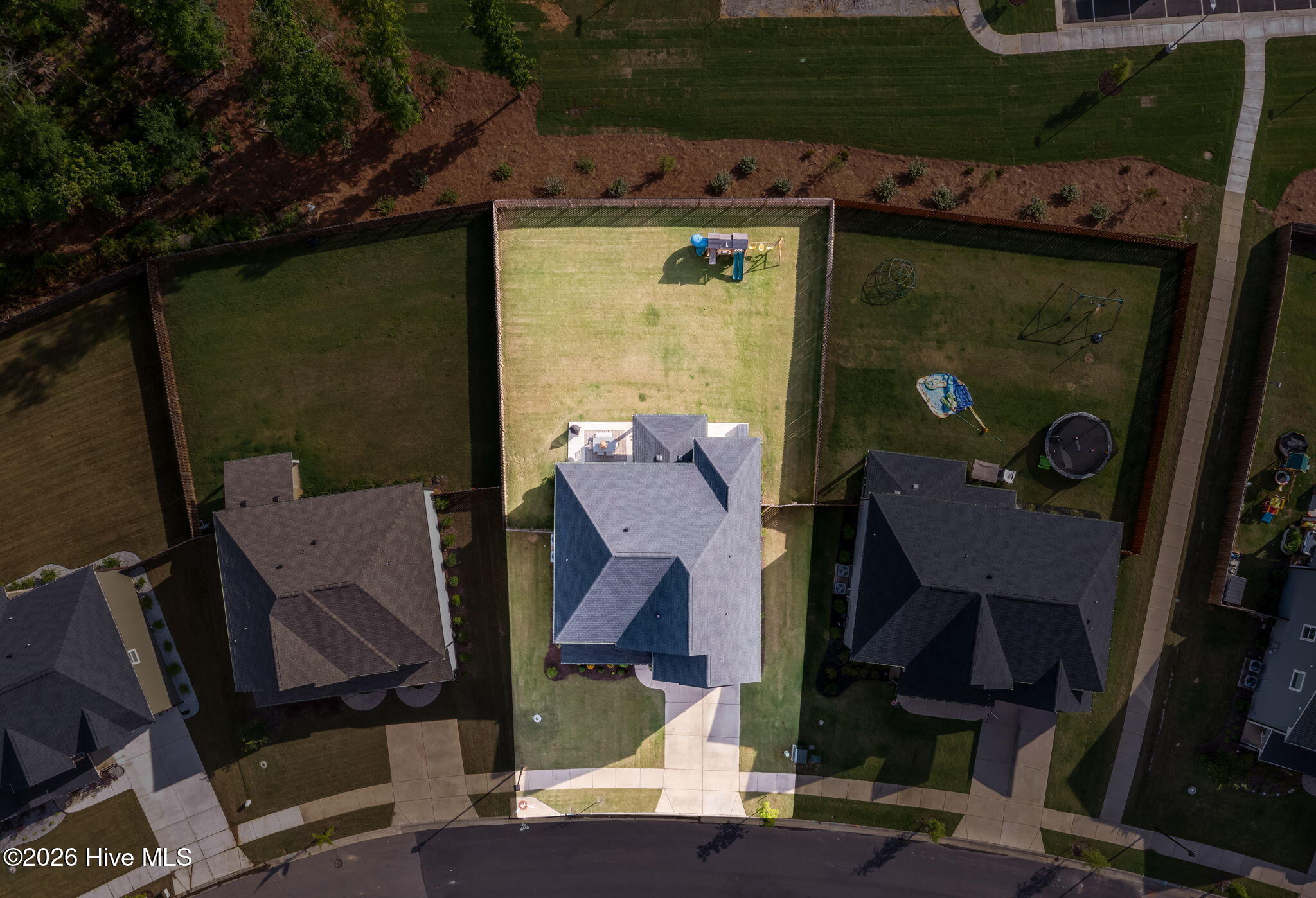 61-web-or-mls-235 Prominence Drive-15