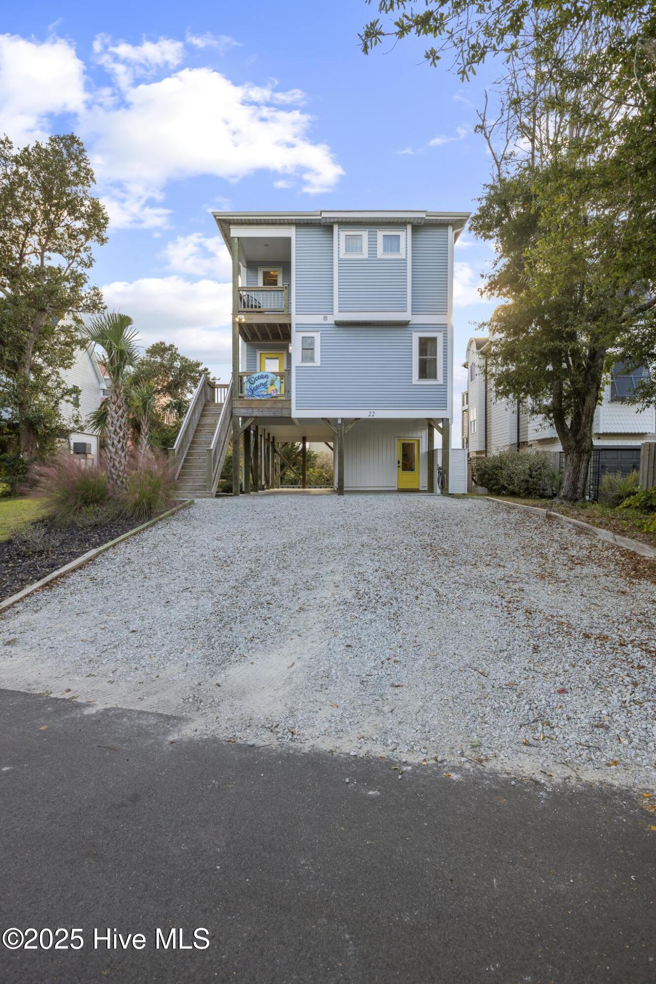 22 Sandy Lane, Surf City, NC 28445 – photo 2: 425A3088