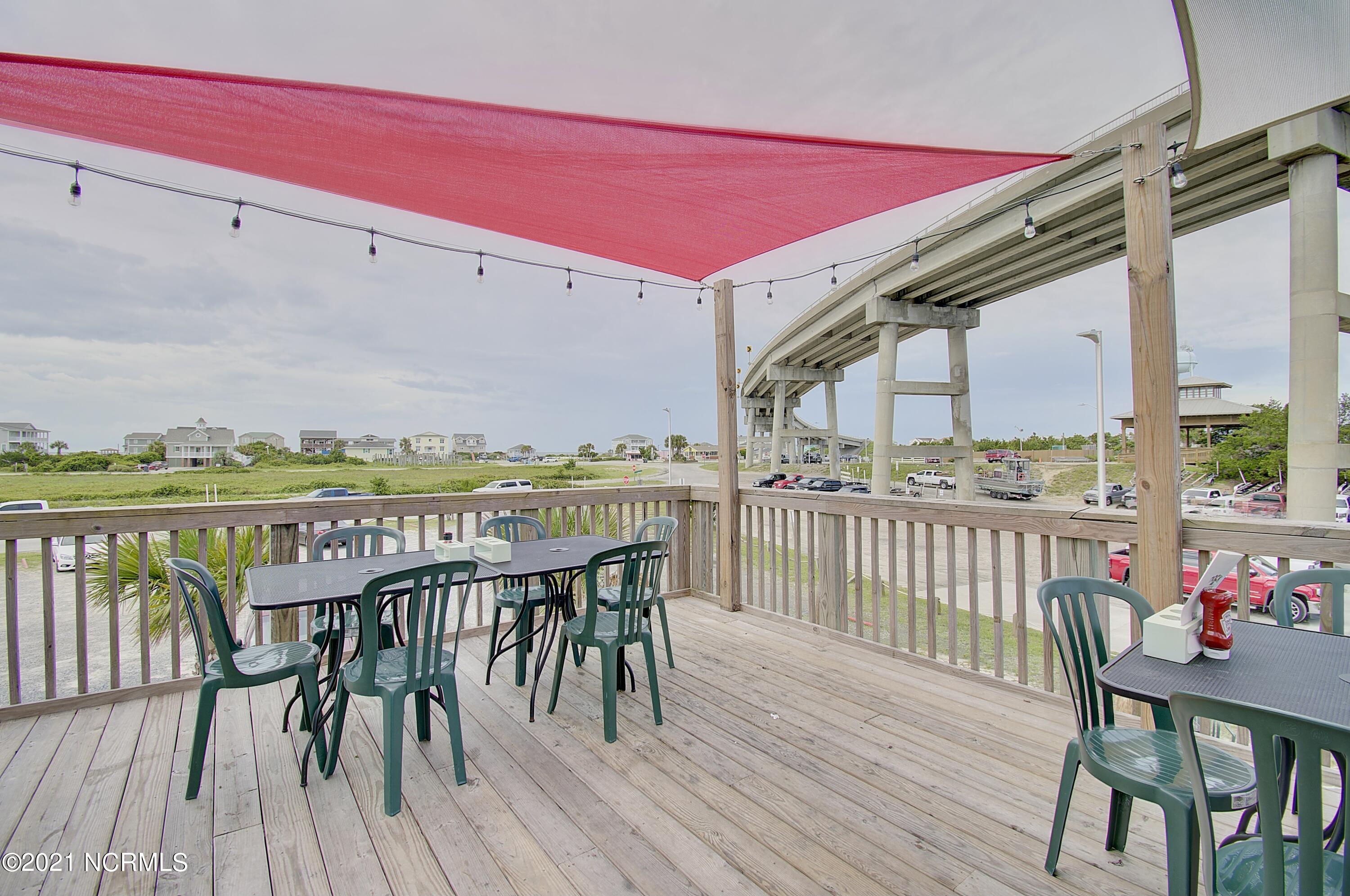 100502162 | Photo 46