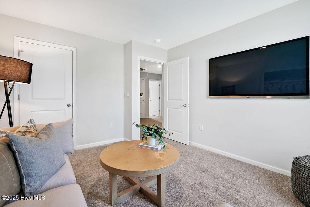 100566493 | Photo 22