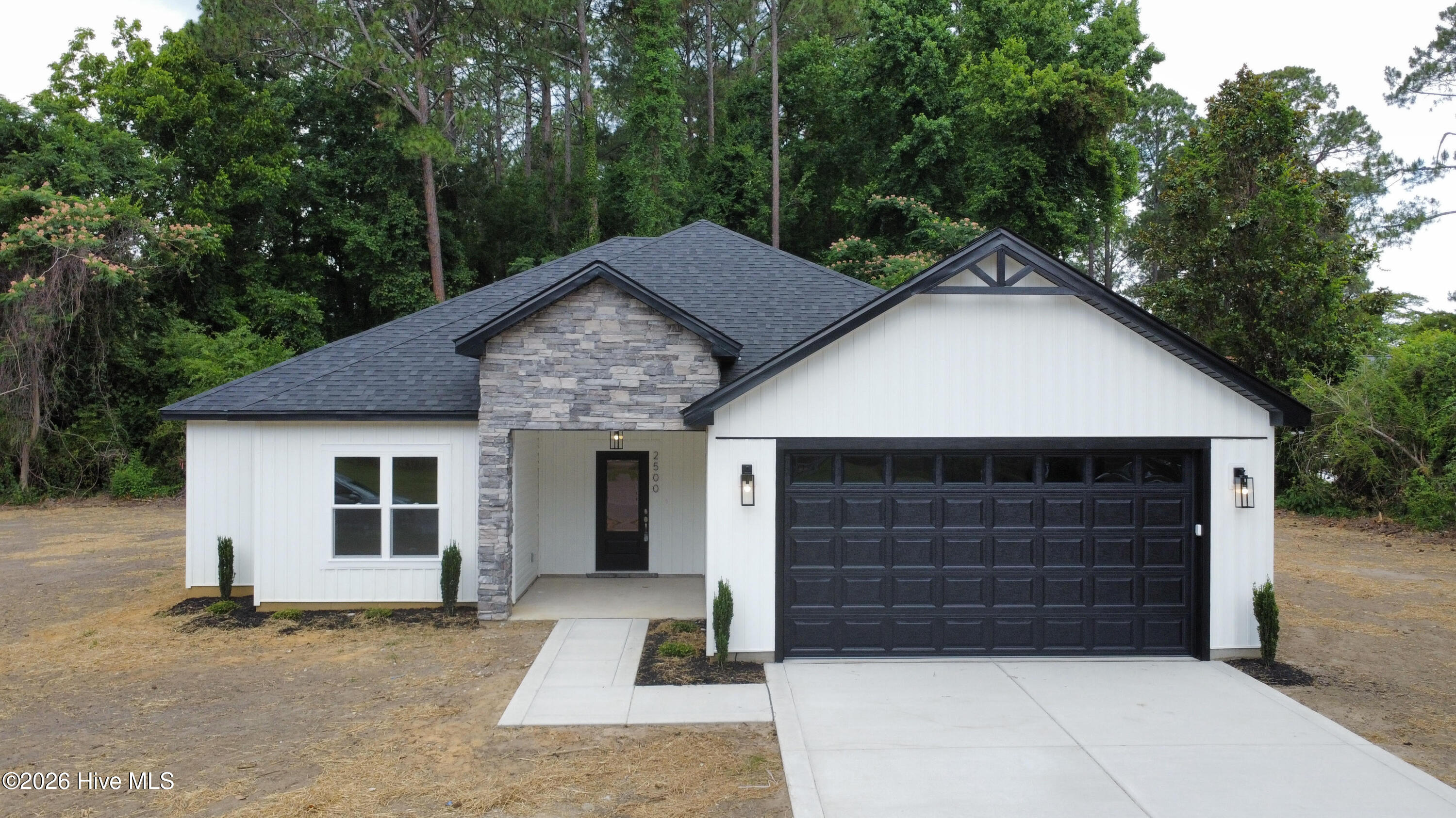 Exterior photo of 2500 Brookhaven Drive, Kinston, NC 28504. MLS: 100581617