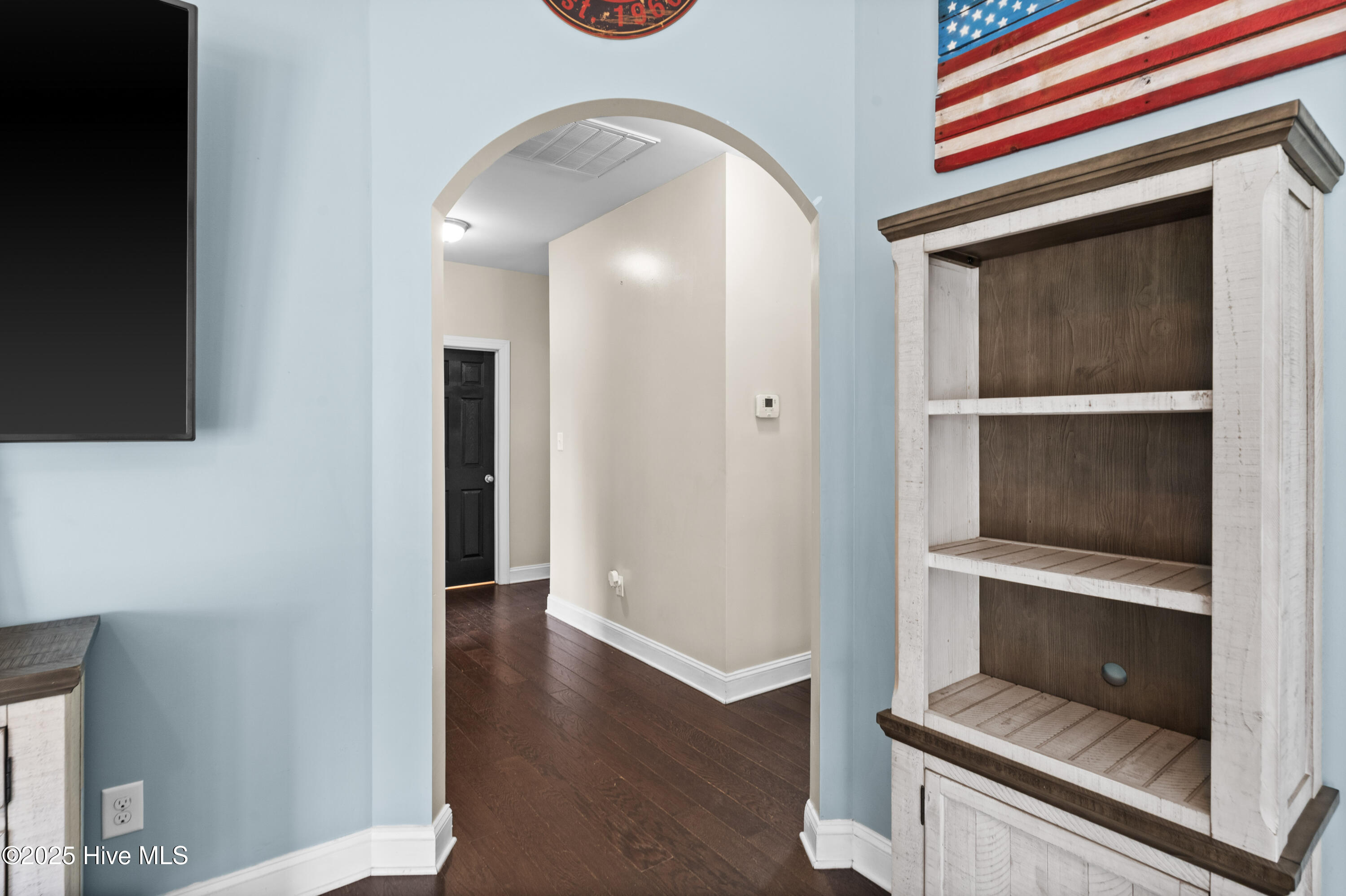 100530056 | Photo 15