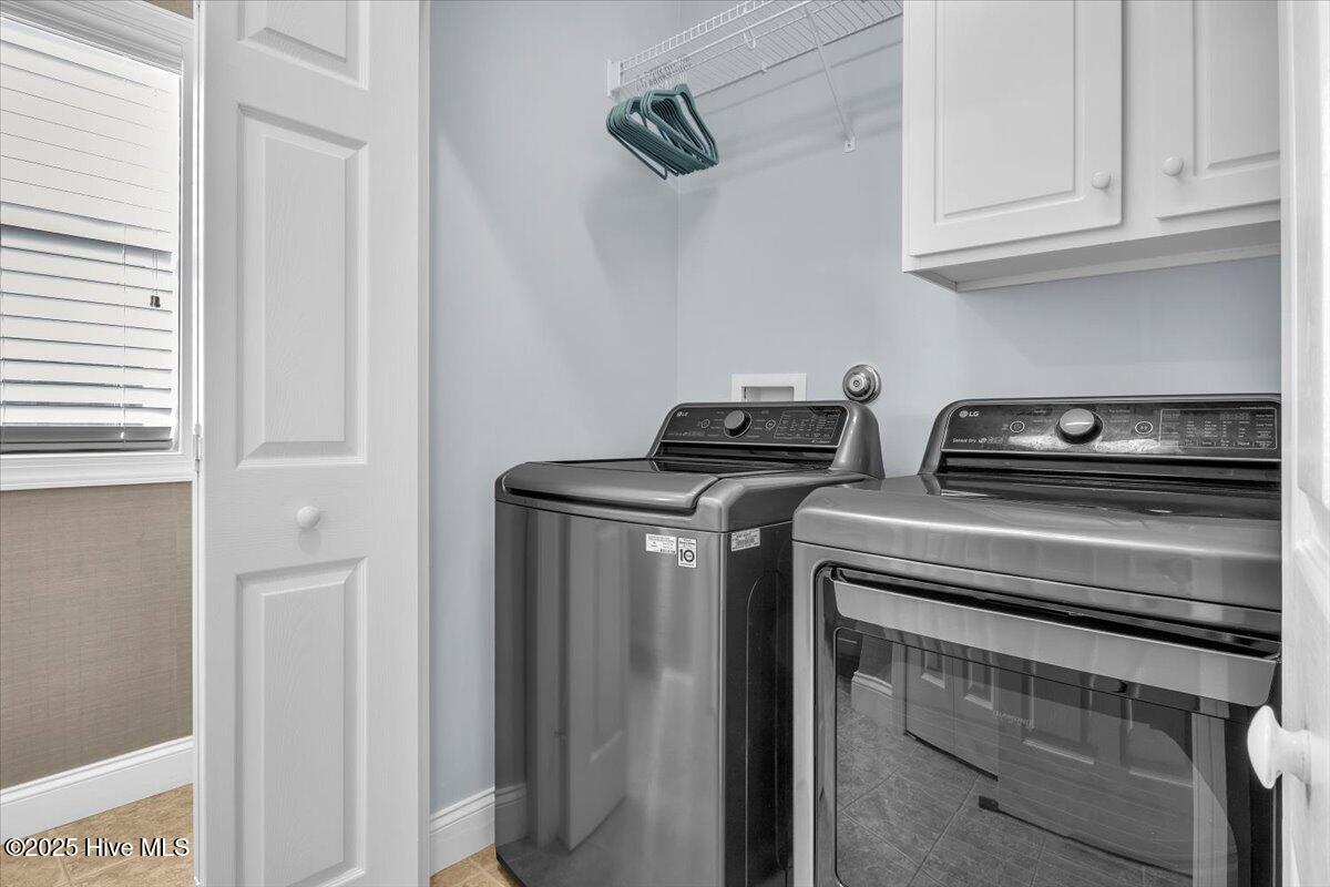 100545391 | Photo 28