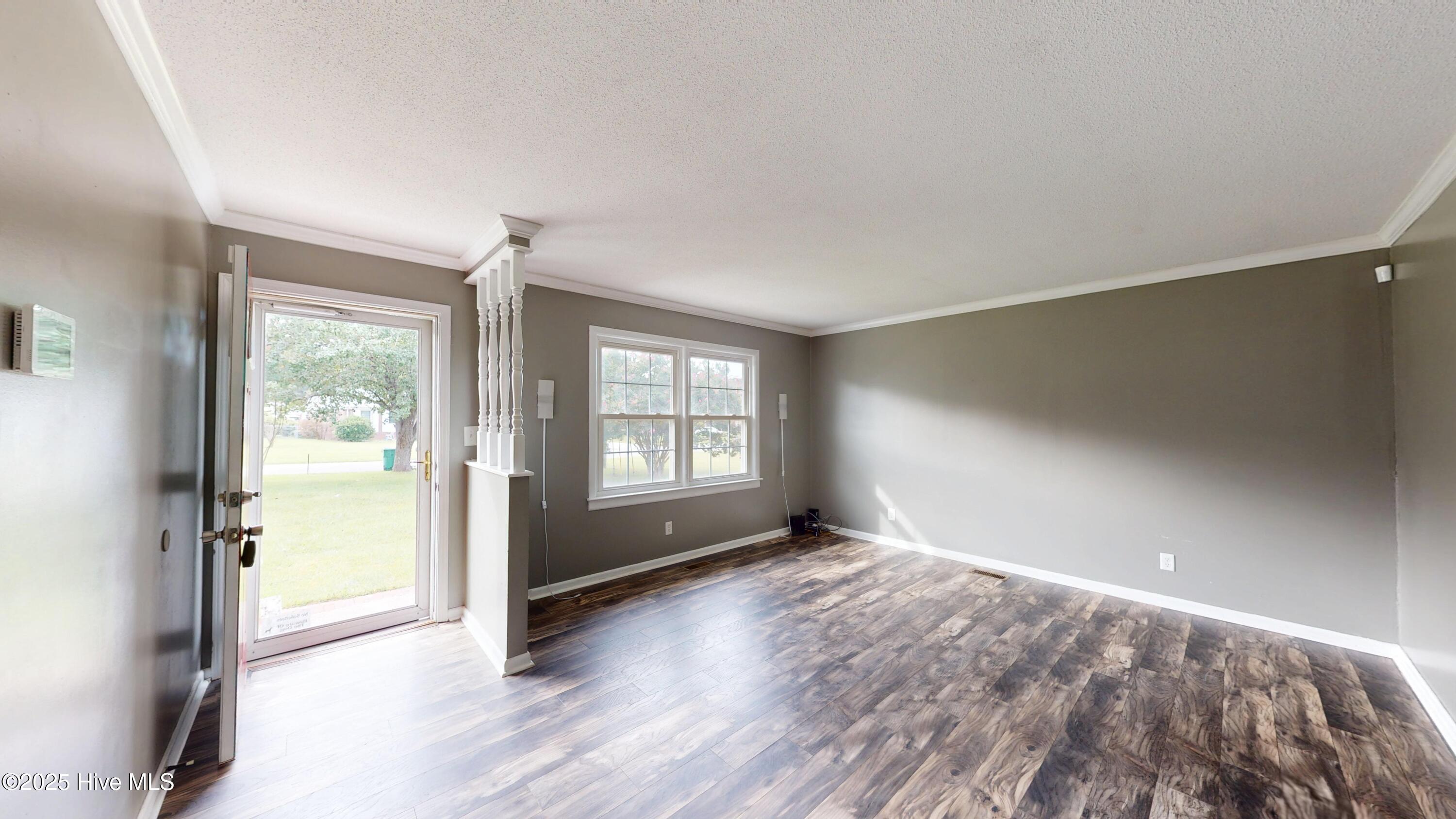 1023 Oak Drive, Jacksonville, NC 28546 – photo 7: Entry Way