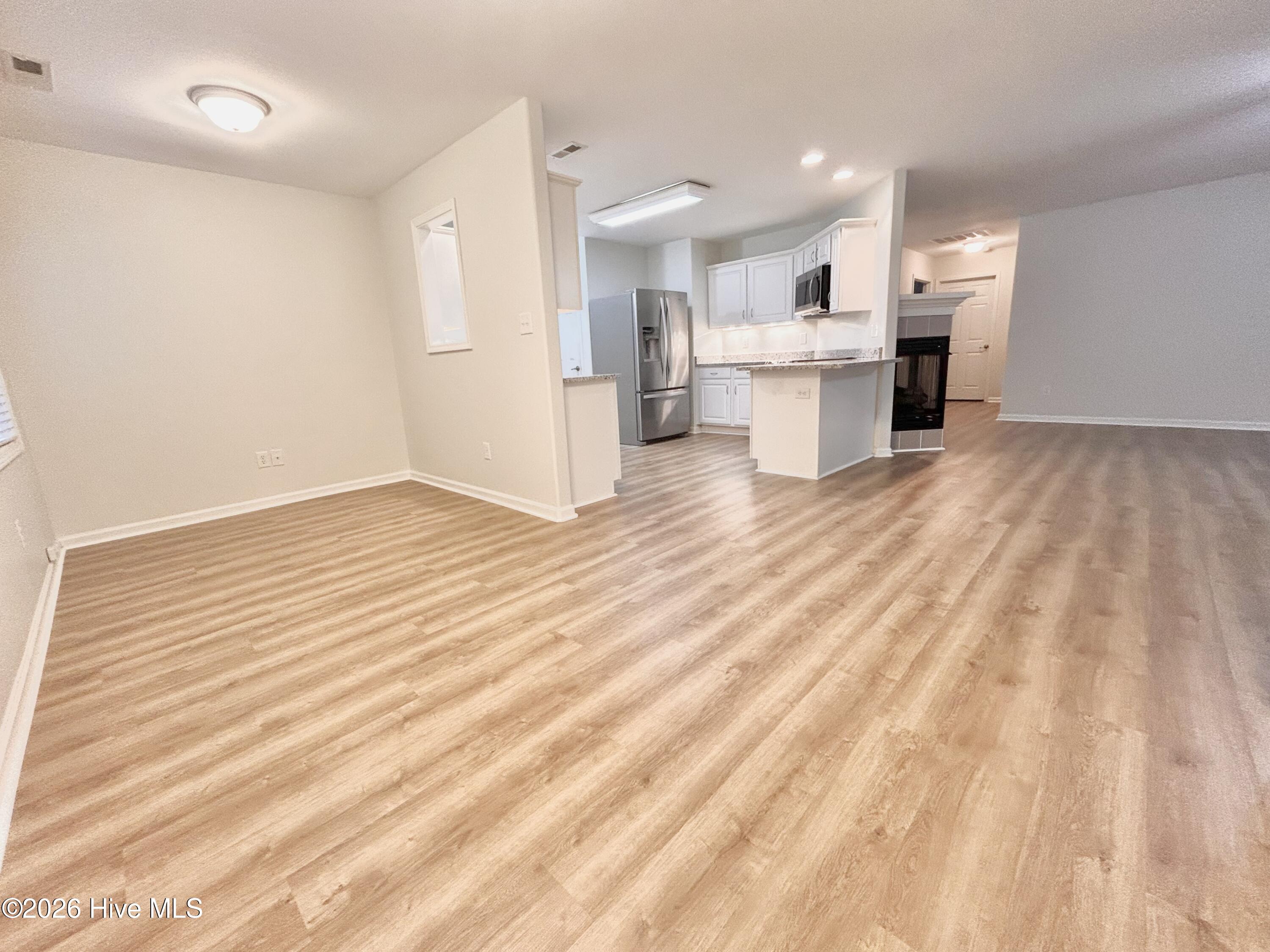 100542918 | Photo 20