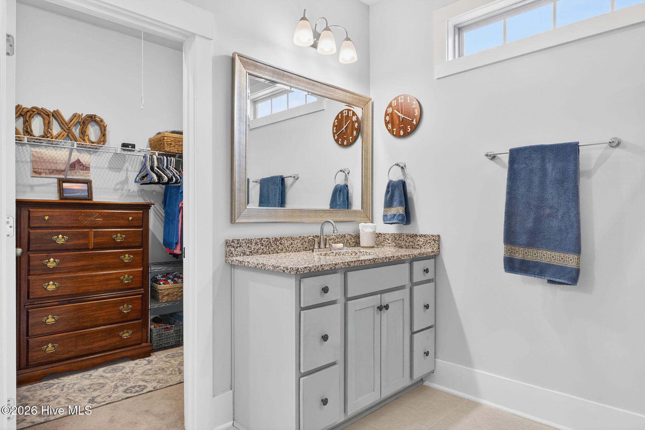 100553997 | Photo 31