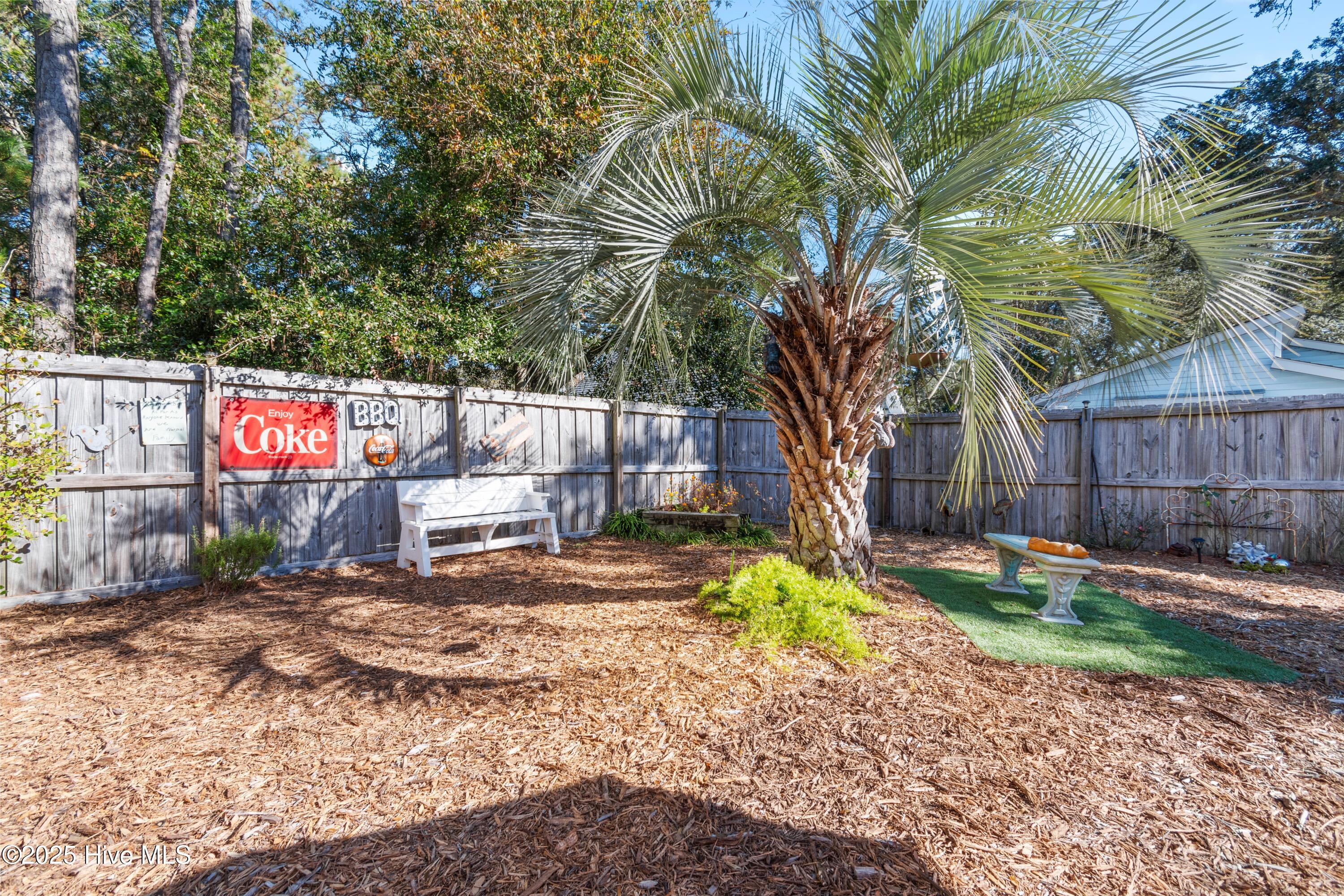 100542990 | Photo 56